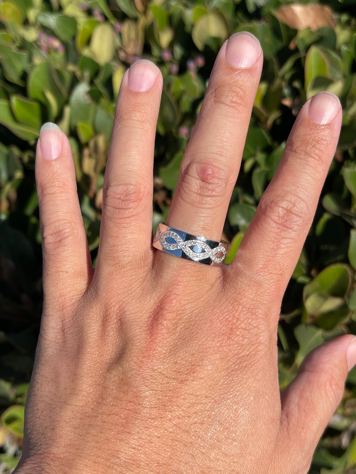 Men's 1.10ct tw Infinity Twist Eternity Diamond Wedding Band 14K Gold MR003