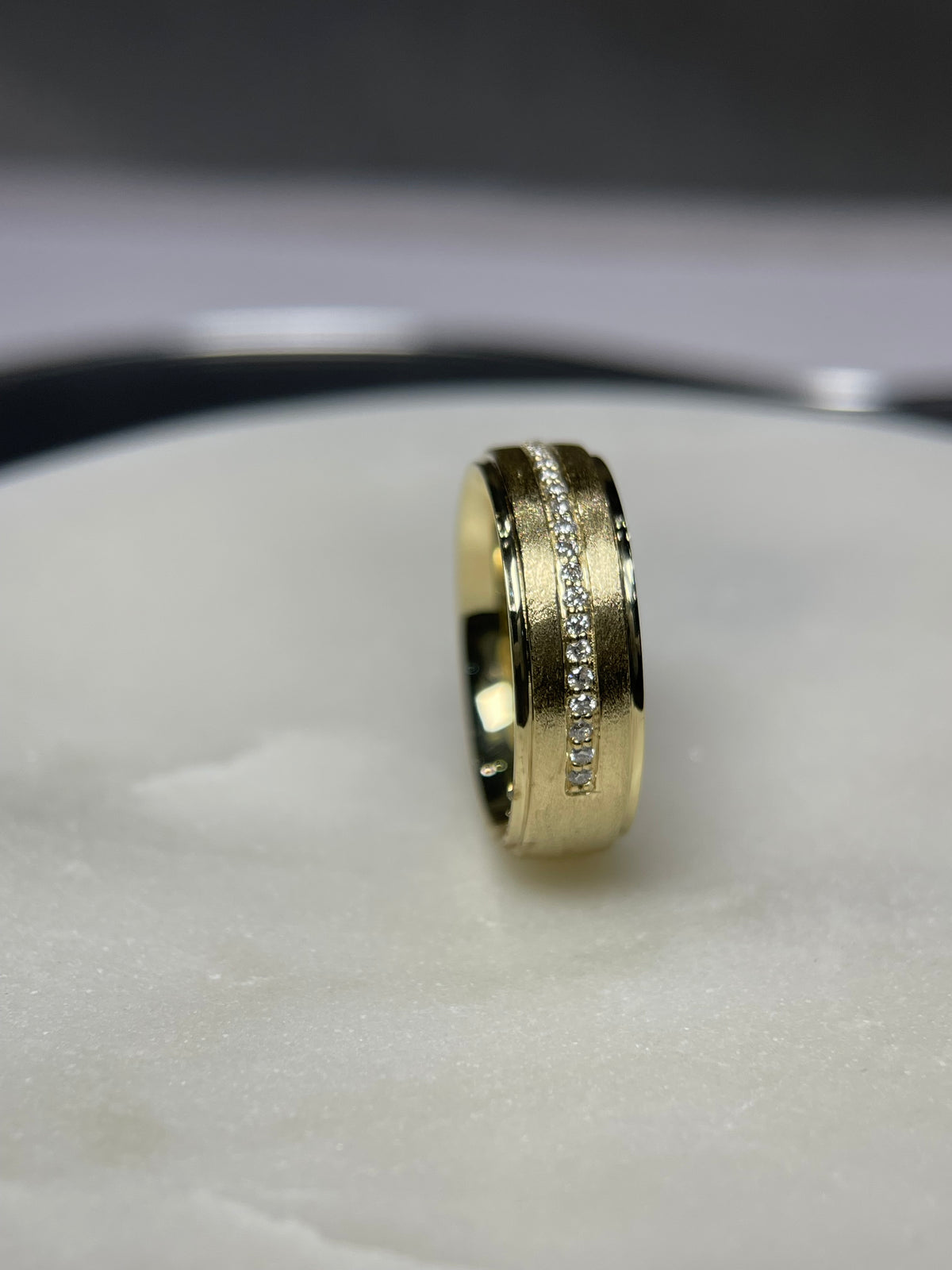 Men's 0.60ct Brushed Center Row Diamond Wedding Band 14K Gold MR008