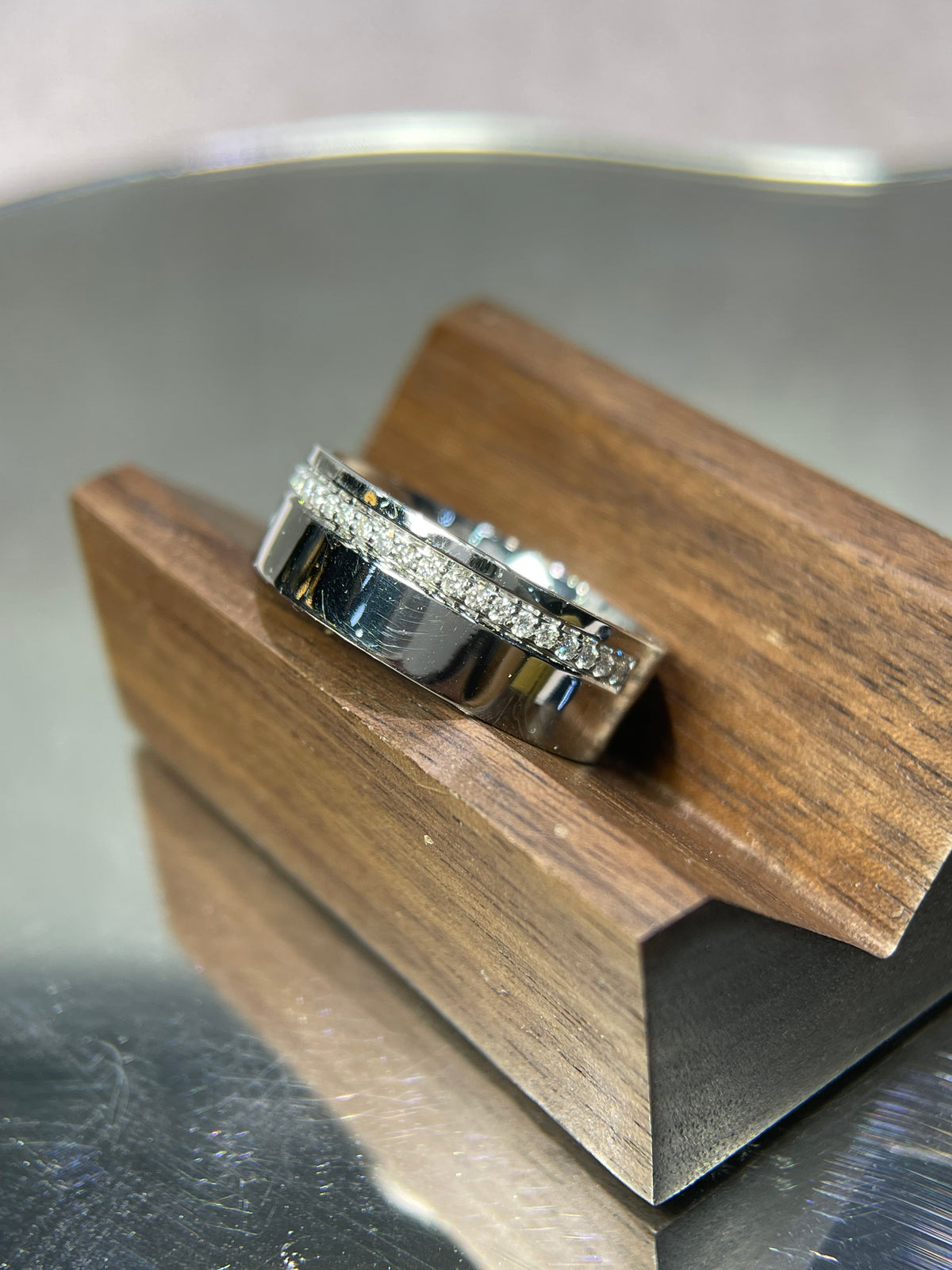 Polished Off-Center Diamond Wedding Band 14K Gold MR016