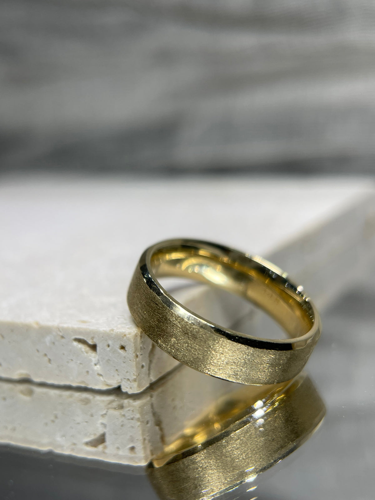 Men's Comfort Fit 7mm Brushed 14K Solid Gold Wedding Band MR006