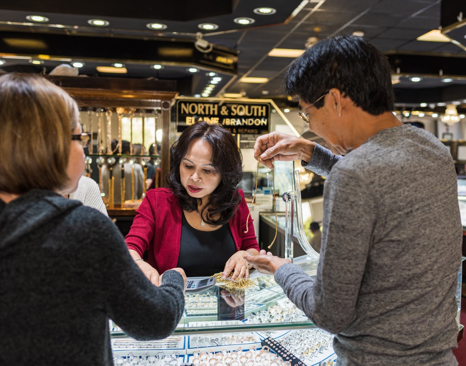 lab grown diamond engagementrings