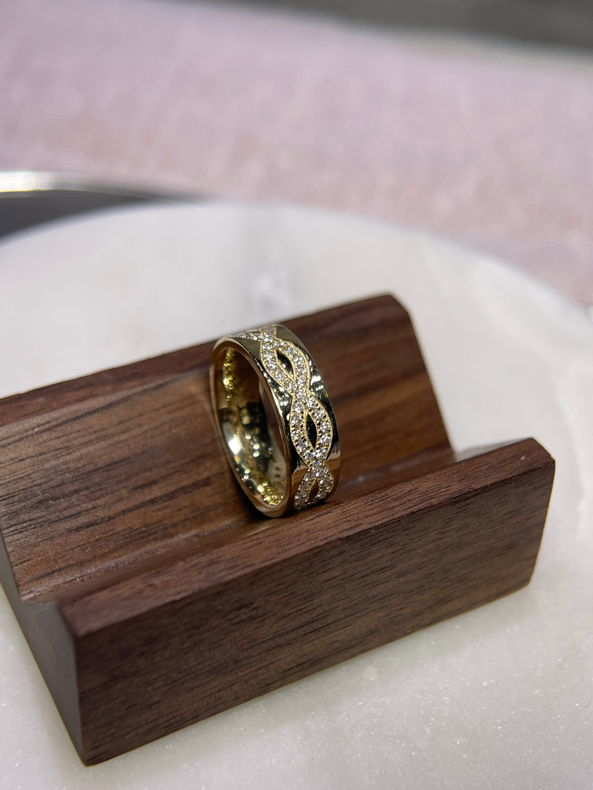 Men's 0.90ct Infinity Twist Eternity Diamond Wedding Band 14K Gold MR011