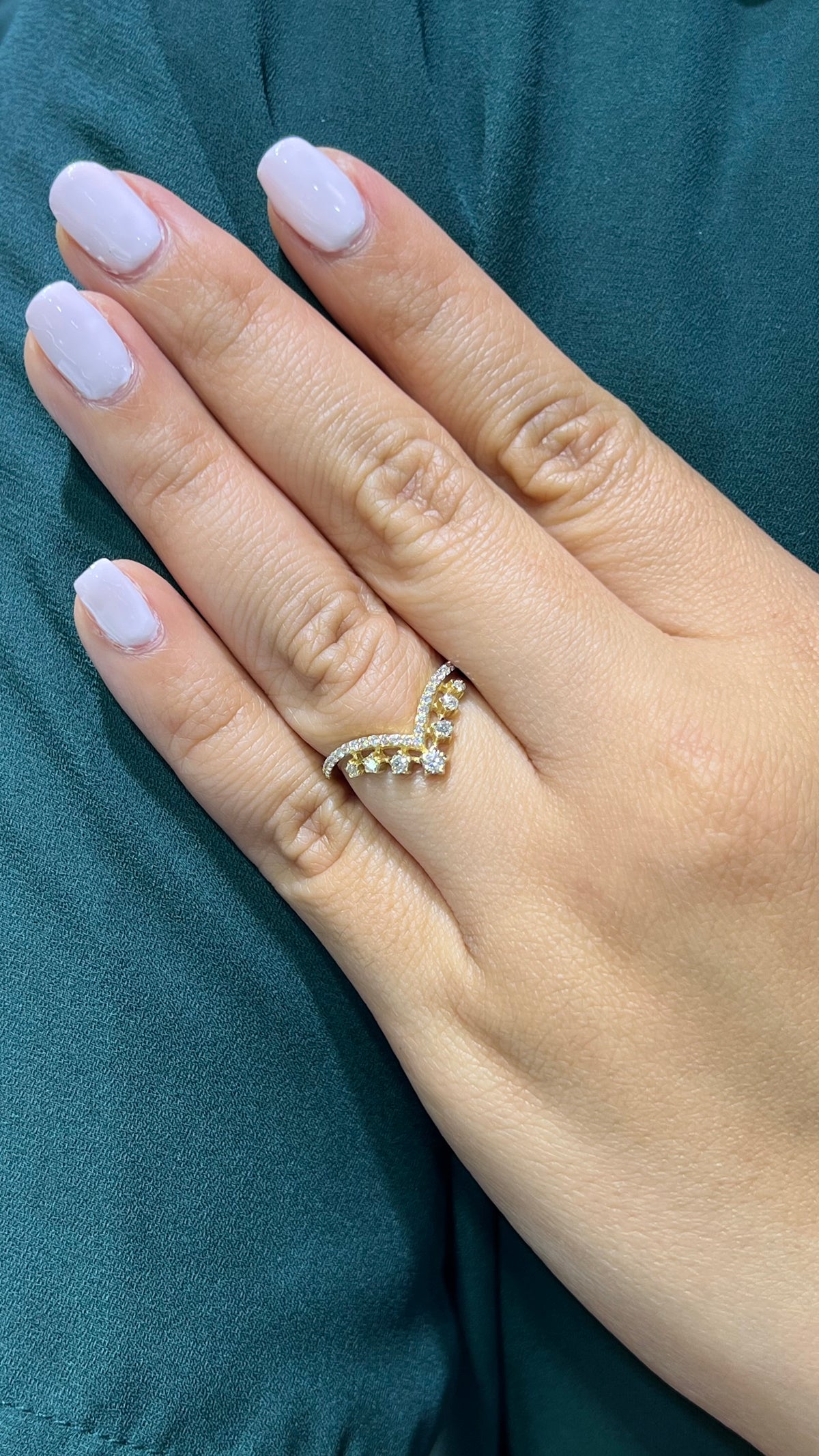 0.40ct Stars Chevron Diamond Wedding Band 14K Gold BAN121