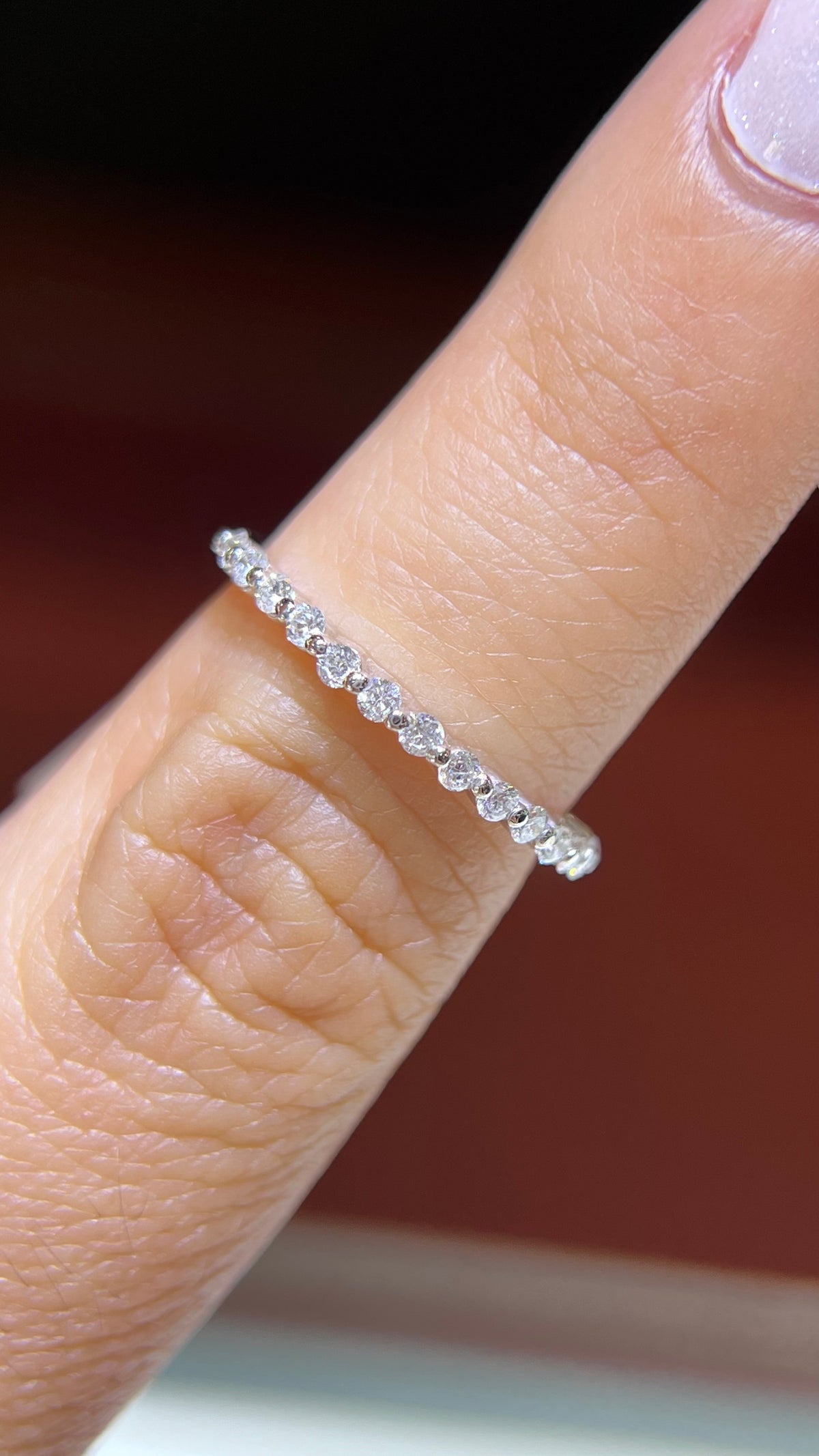 0.29ct Single Shared Prong Bubble Diamond Wedding Band 14K Gold BAN135