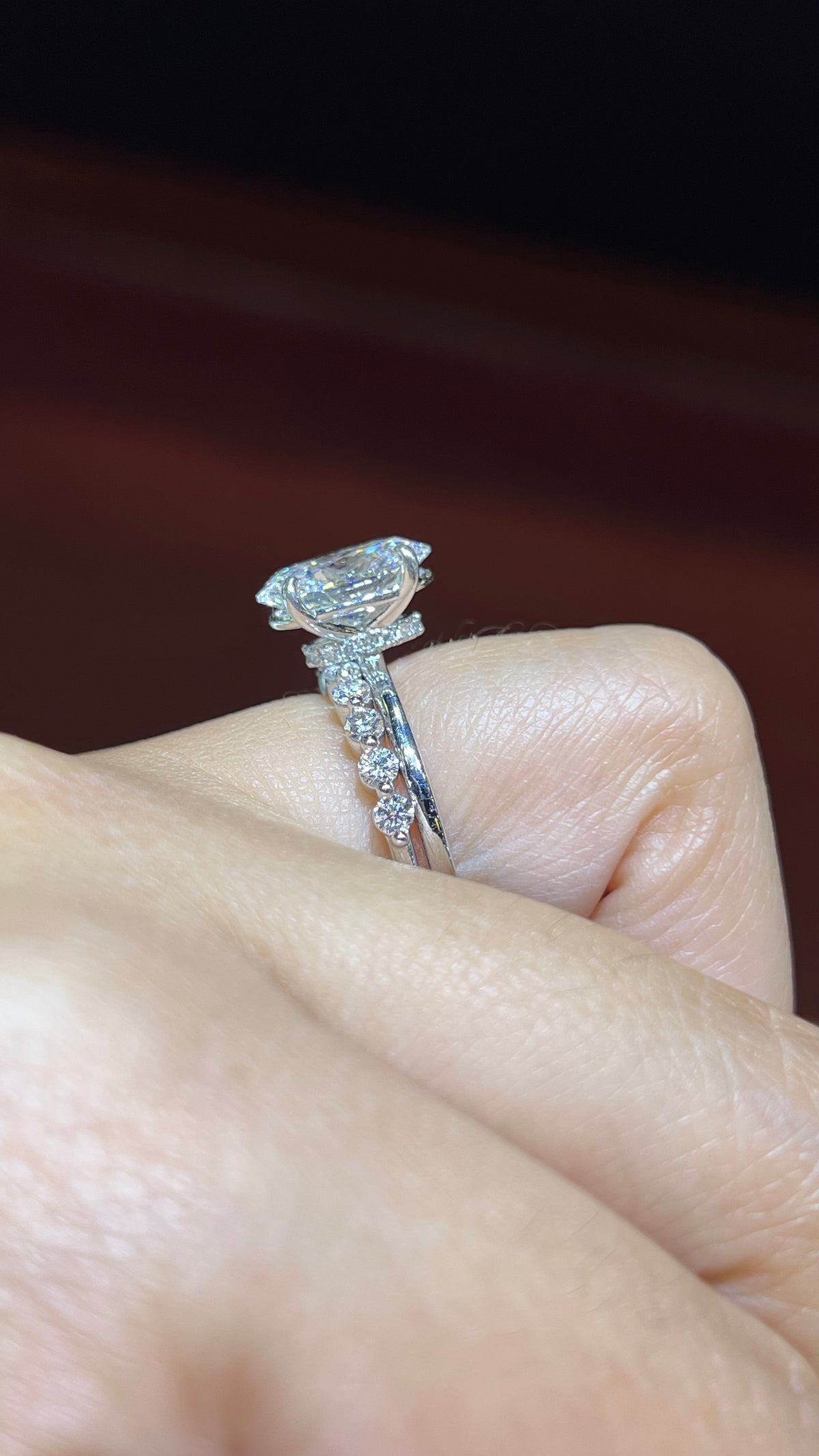 0.60ct Single Shared Prong Bubble Diamond Wedding Band 14K Gold BAN137