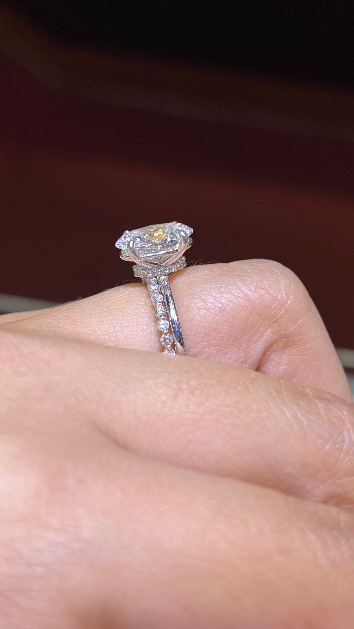 0.31ct Single Shared Prong Bubble Diamond Wedding Band 14K Gold BAN138