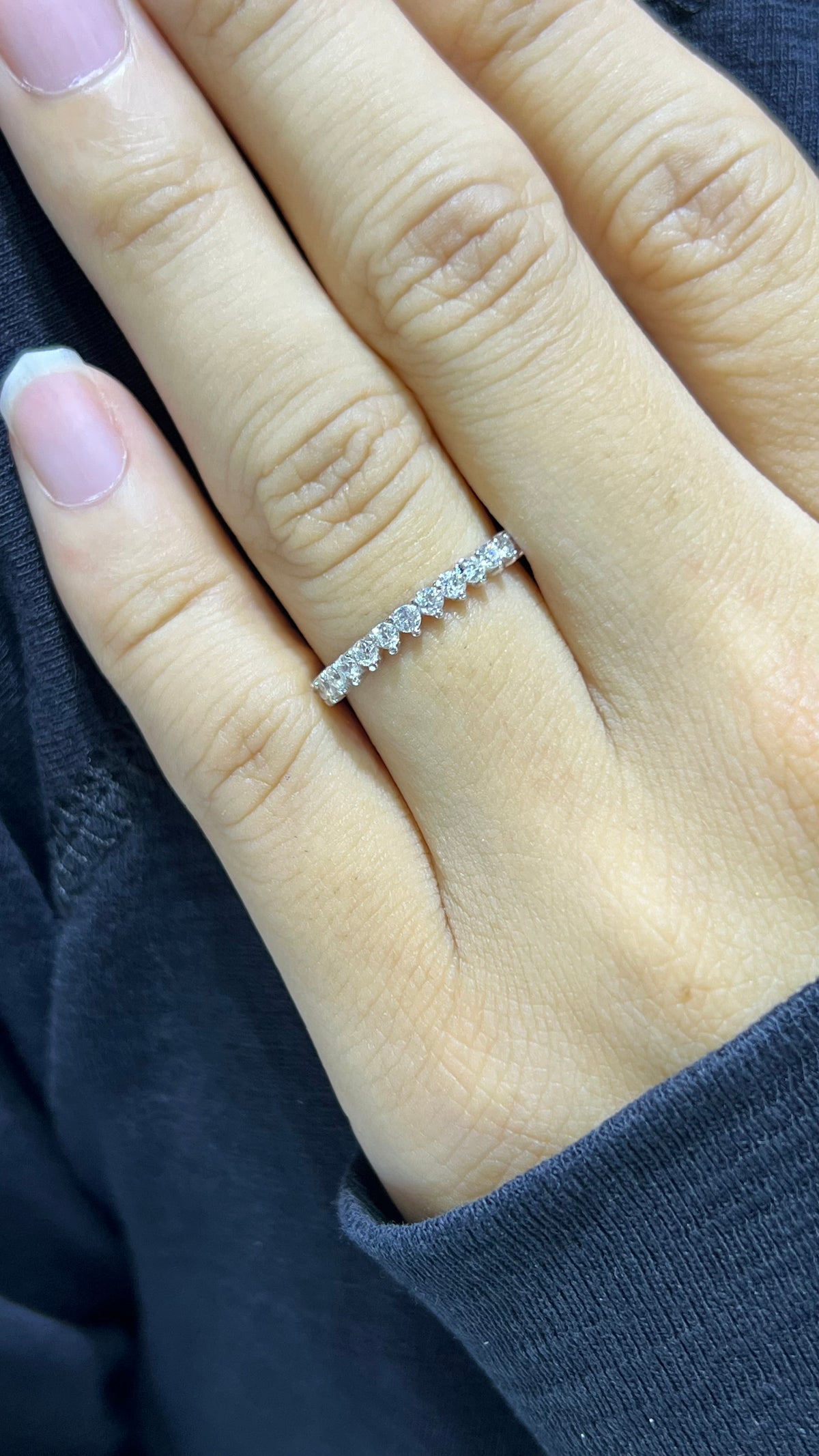 Shared 3-Prong Diamond Wedding Band 14K Gold BAN142