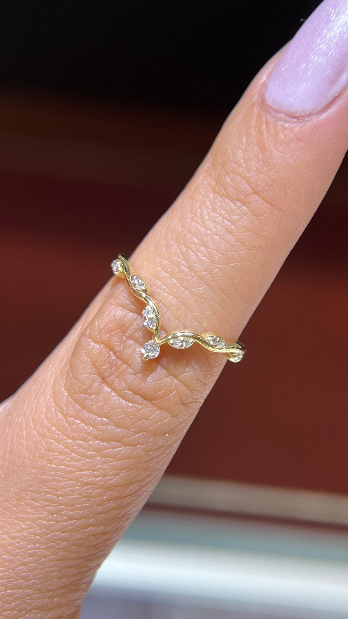 Diamond Vine Chevron Band 14K Gold BAN170