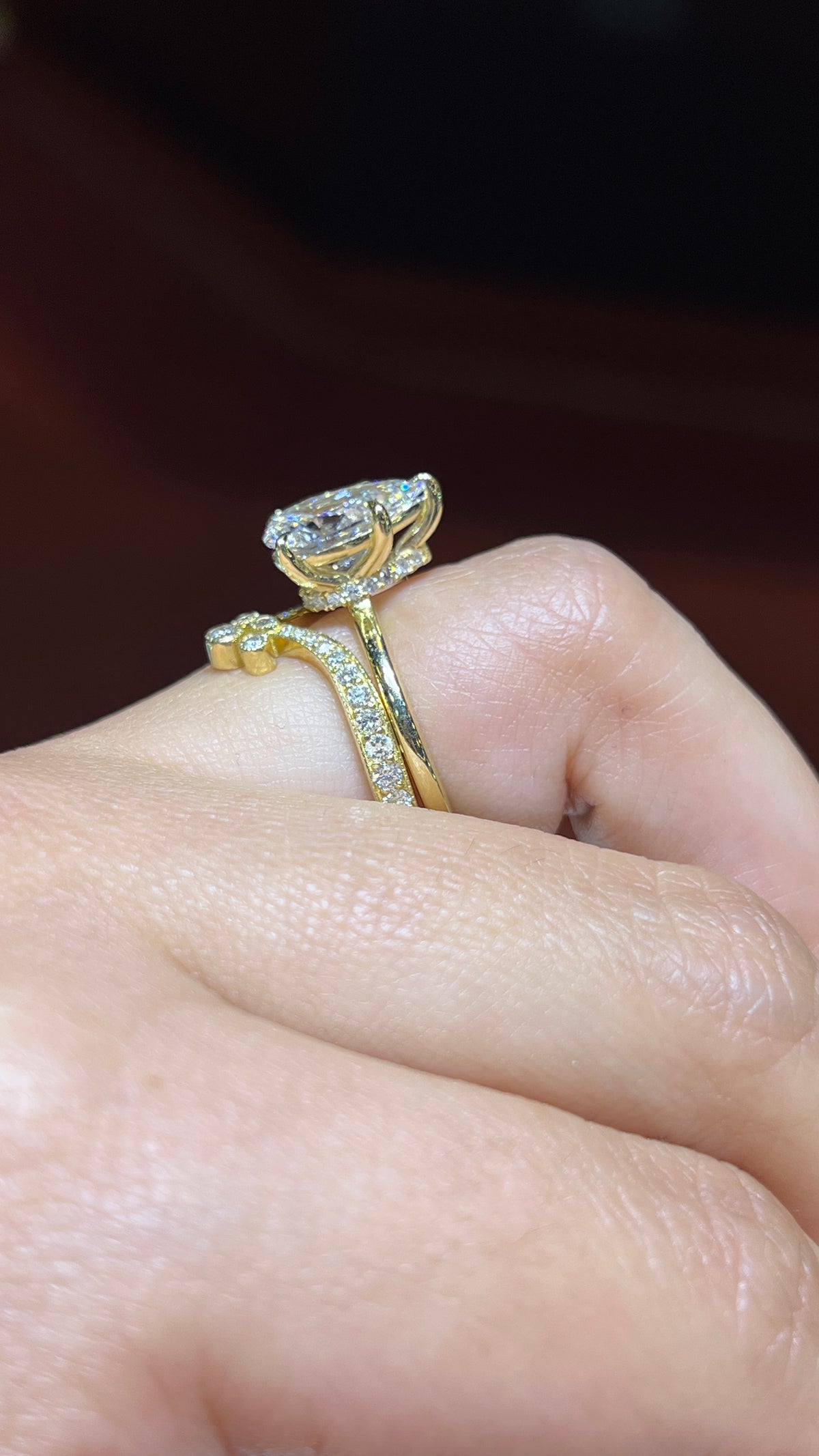 Compass Round Milgrain Diamond Chevron Band 14K Gold BAN174