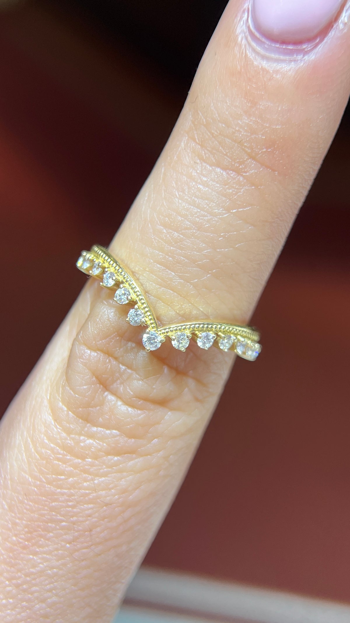 Beaded 3-Prong Diamond Chevron Band 14K Gold BAN177