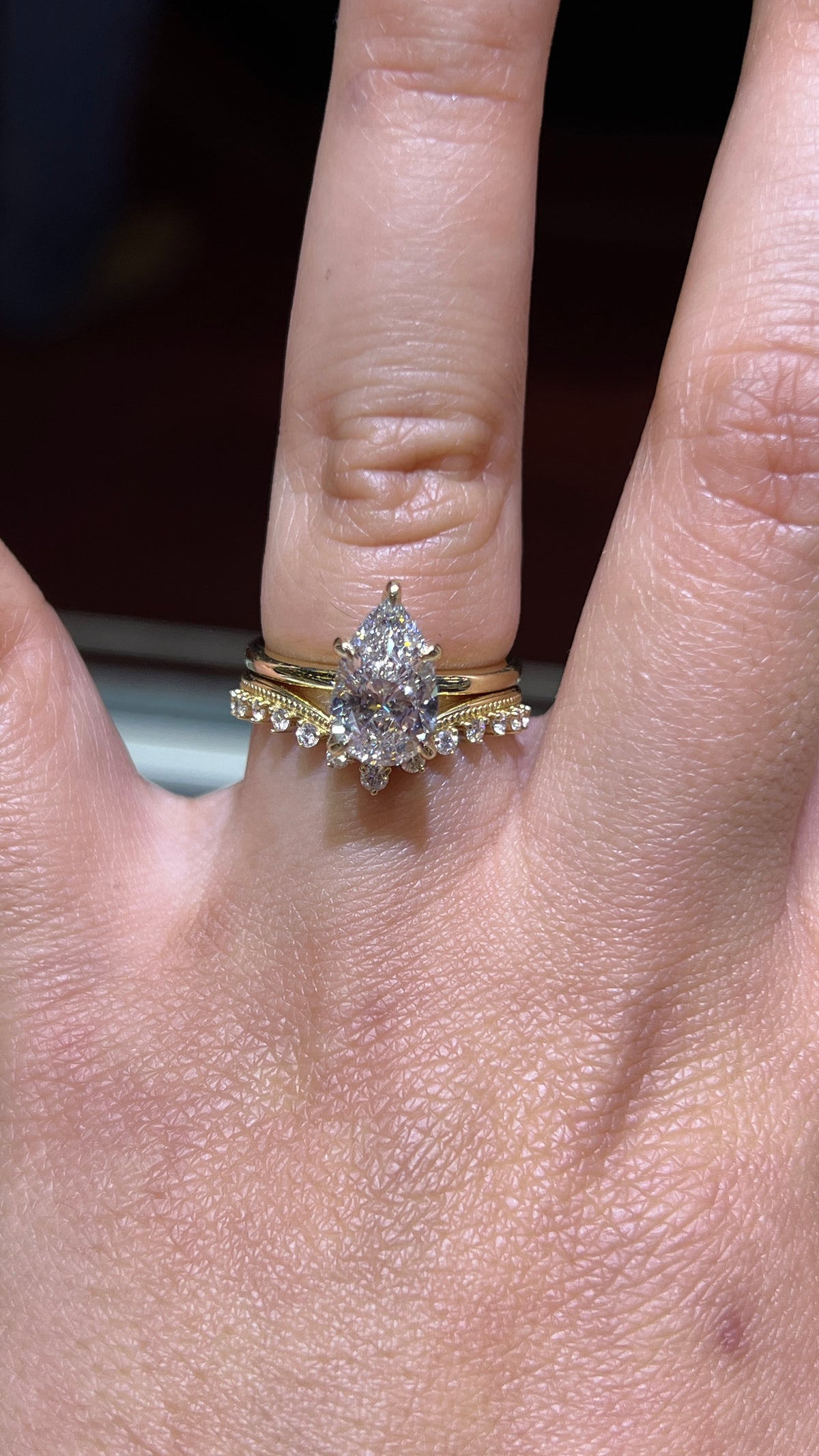 Beaded 3-Prong Diamond Chevron Band 14K Gold BAN177