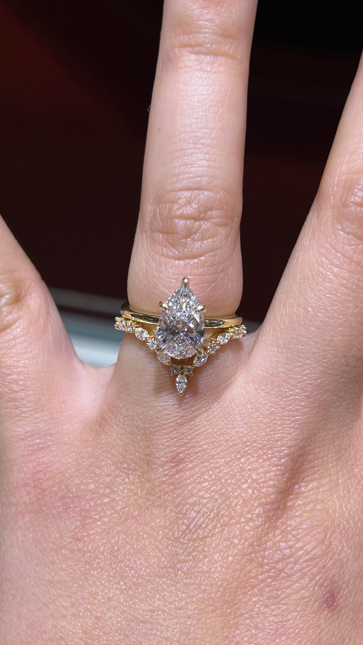 Round & Marquise Alternating Diamond Chevron Band 14K Gold BAN178