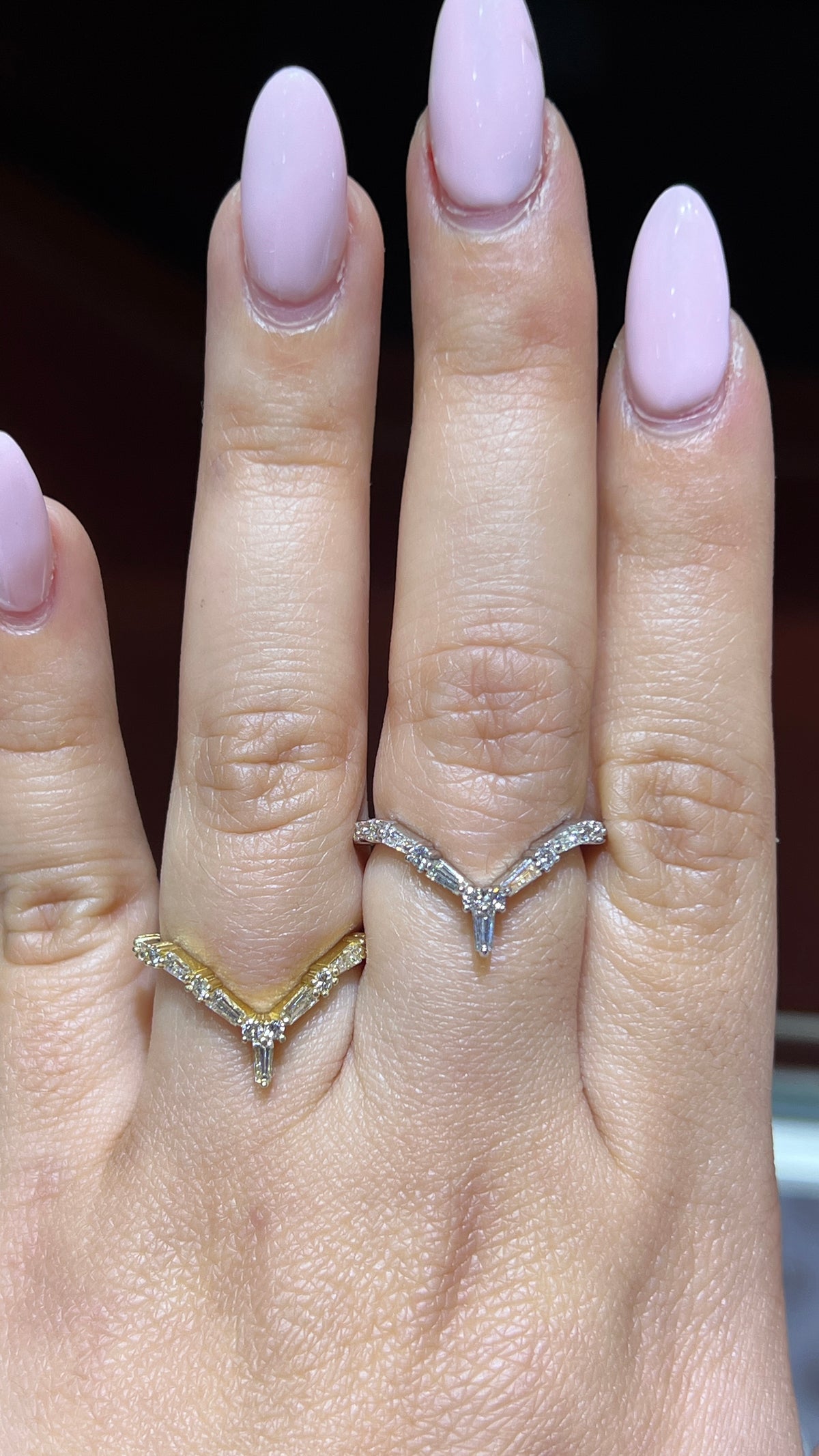 Round & Baguette Alternating Diamond Chevron Band 14K Gold BAN179