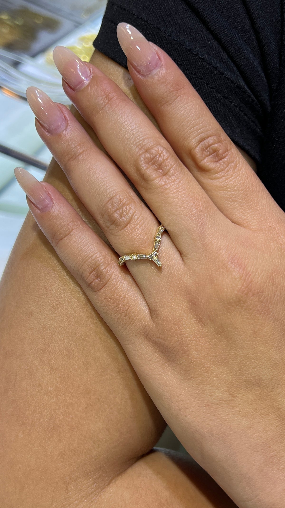 Round & Baguette Alternating Diamond Chevron Band 14K Gold BAN179