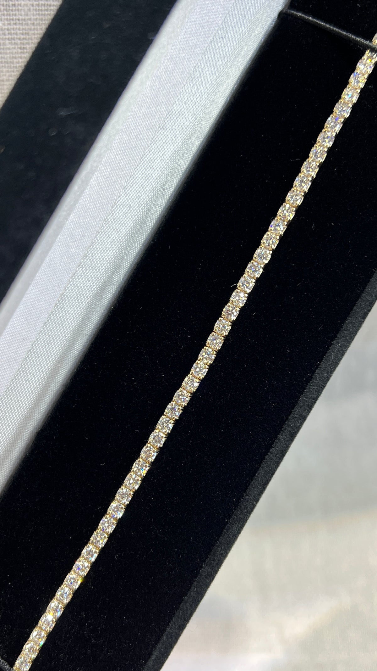 2.3mm Diamond Tennis Bracelet 14K Solid Gold DFB022