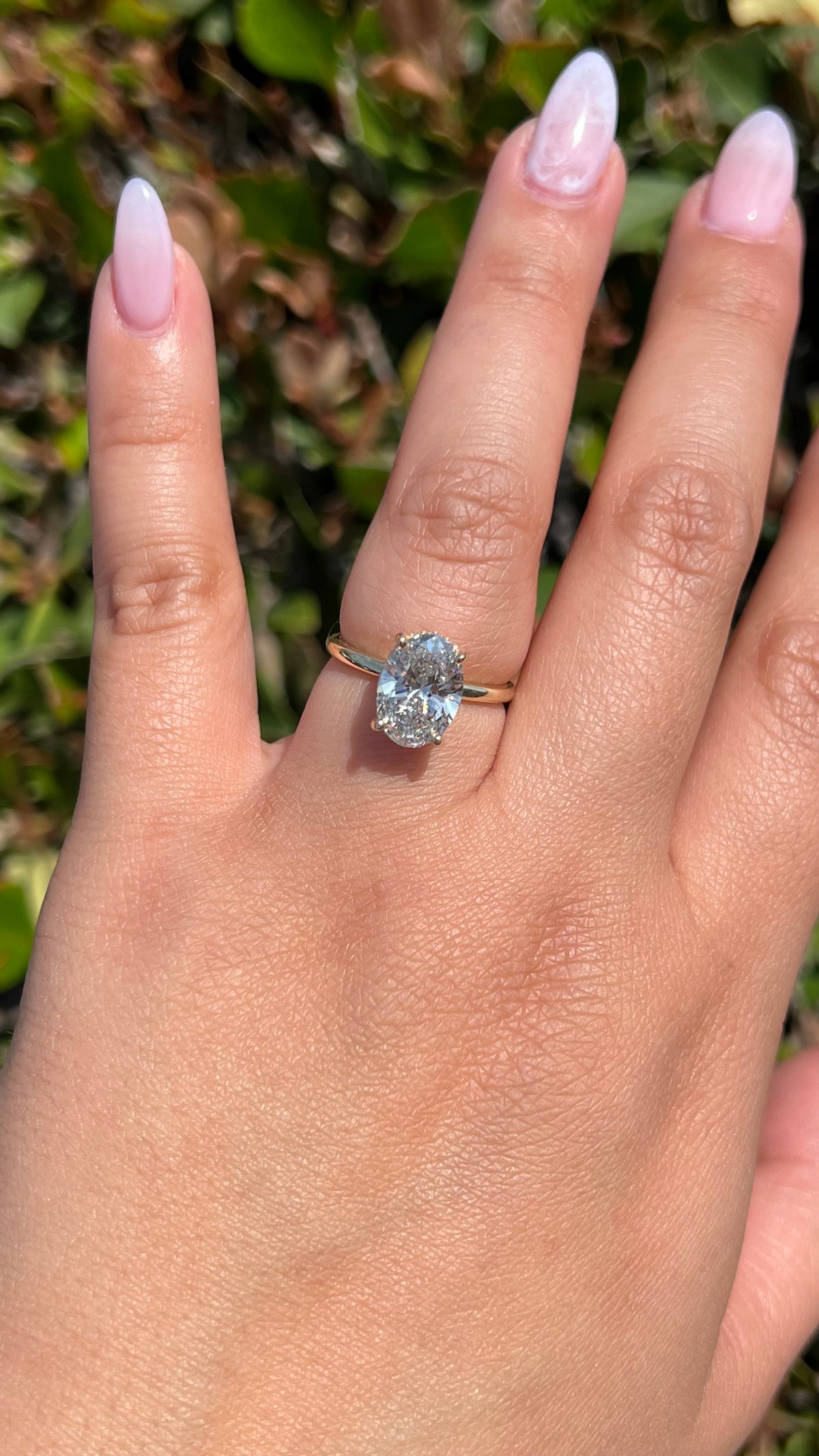 Evie 2.50ct E-VS1 Oval Cut Lab Grown Diamond Engagement Ring 14K Gold