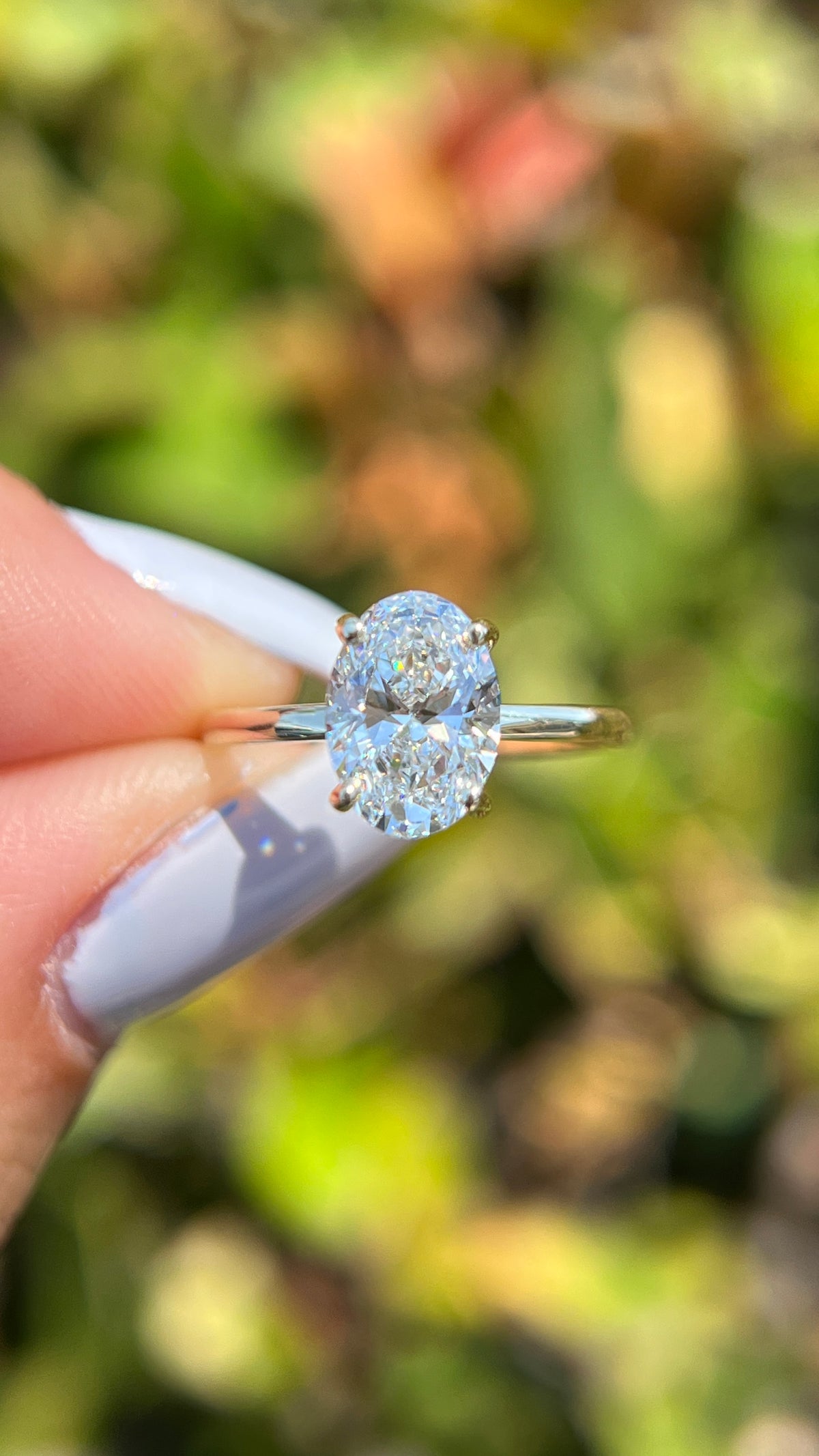 Evie 1.58ct E-VS1 Oval Cut Lab Grown Diamond Engagement Ring 14K Gold