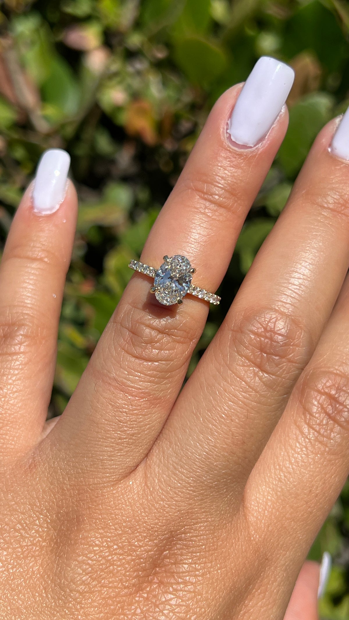 Jodi 1.58ct E-VS1 Oval Cut Lab Grown Diamond Engagement Ring 14K Gold