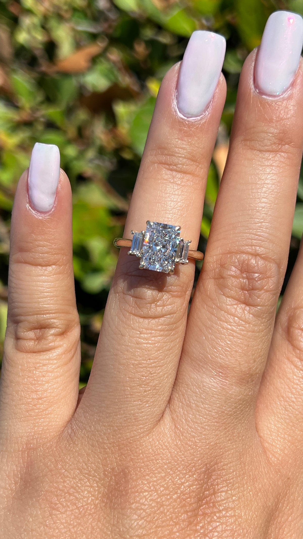 Amy 2.57ct E-VS1 Radiant Cut Lab Grown Diamond Engagement Ring 14K Gold