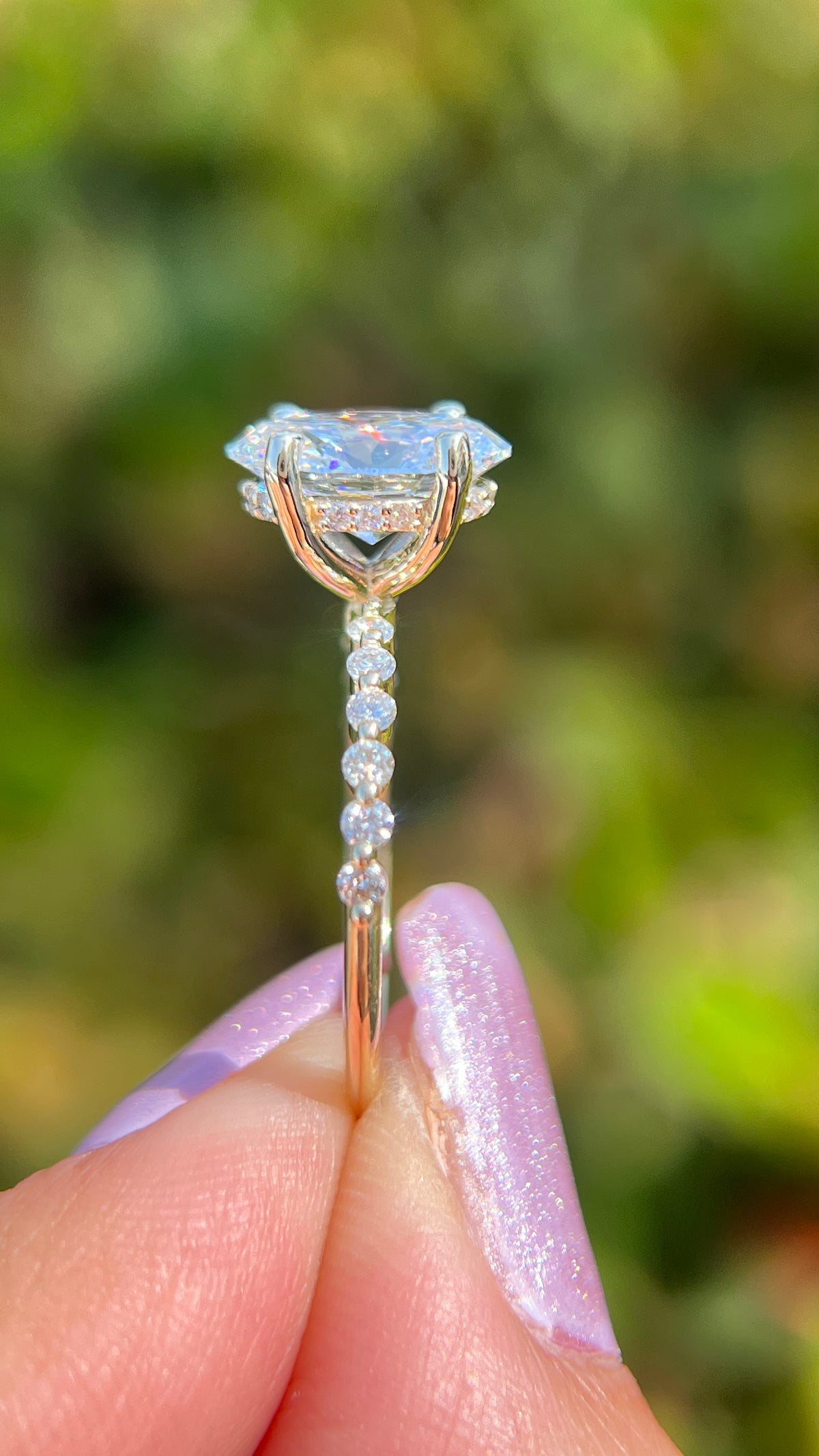 Iris 1.93ct E-VS1 Oval Cut Lab Grown Diamond Engagement Ring 14K Gold