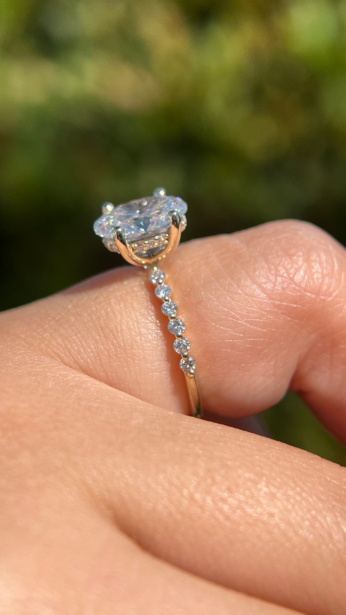 Iris 1.93ct E-VS1 Oval Cut Lab Grown Diamond Engagement Ring 14K Gold