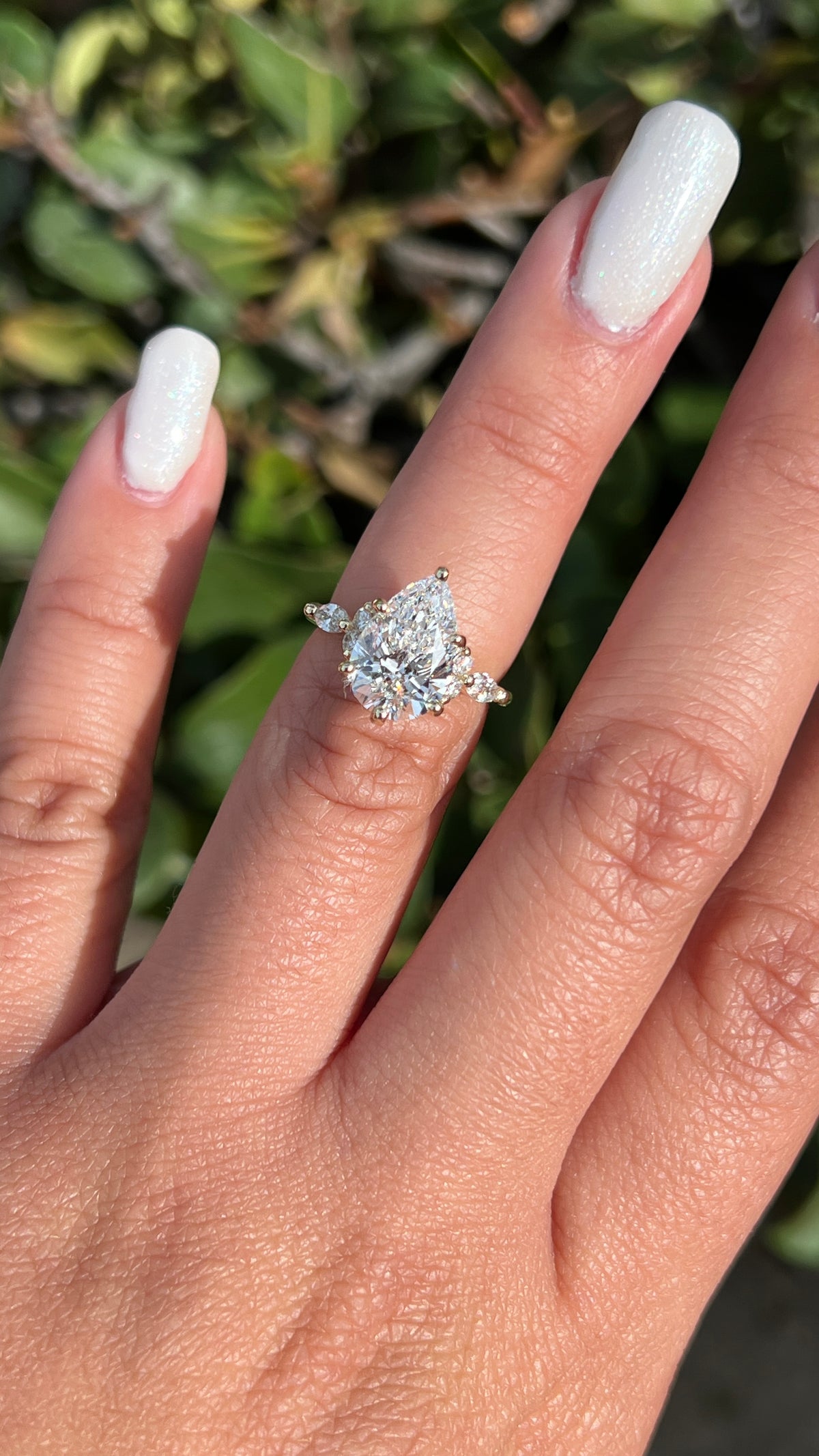 Mia 2.52ct E-VS1 Pear Cut Lab Grown Diamond Engagement Ring 14K Gold