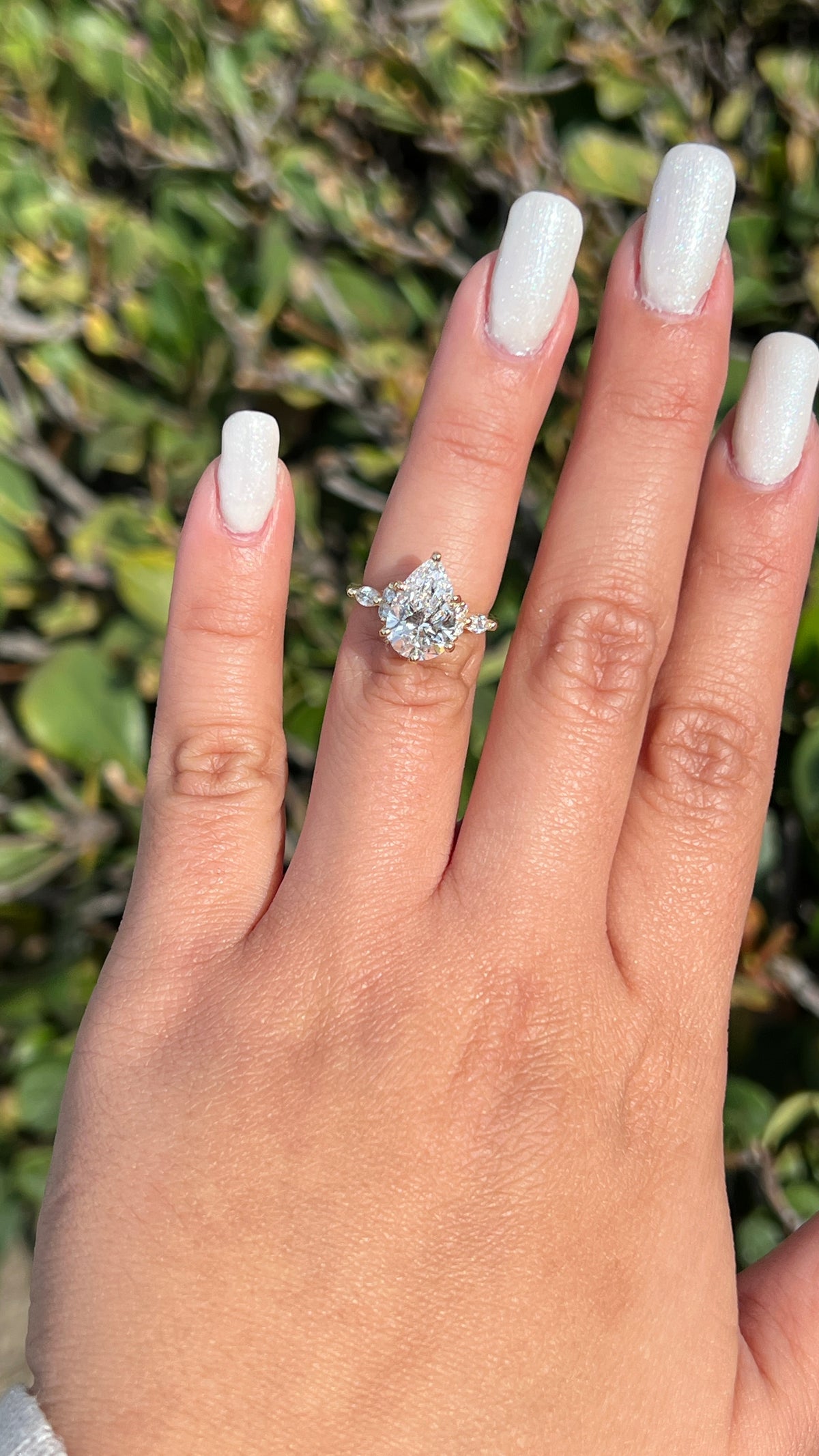 Mia 2.52ct E-VS1 Pear Cut Lab Grown Diamond Engagement Ring 14K Gold