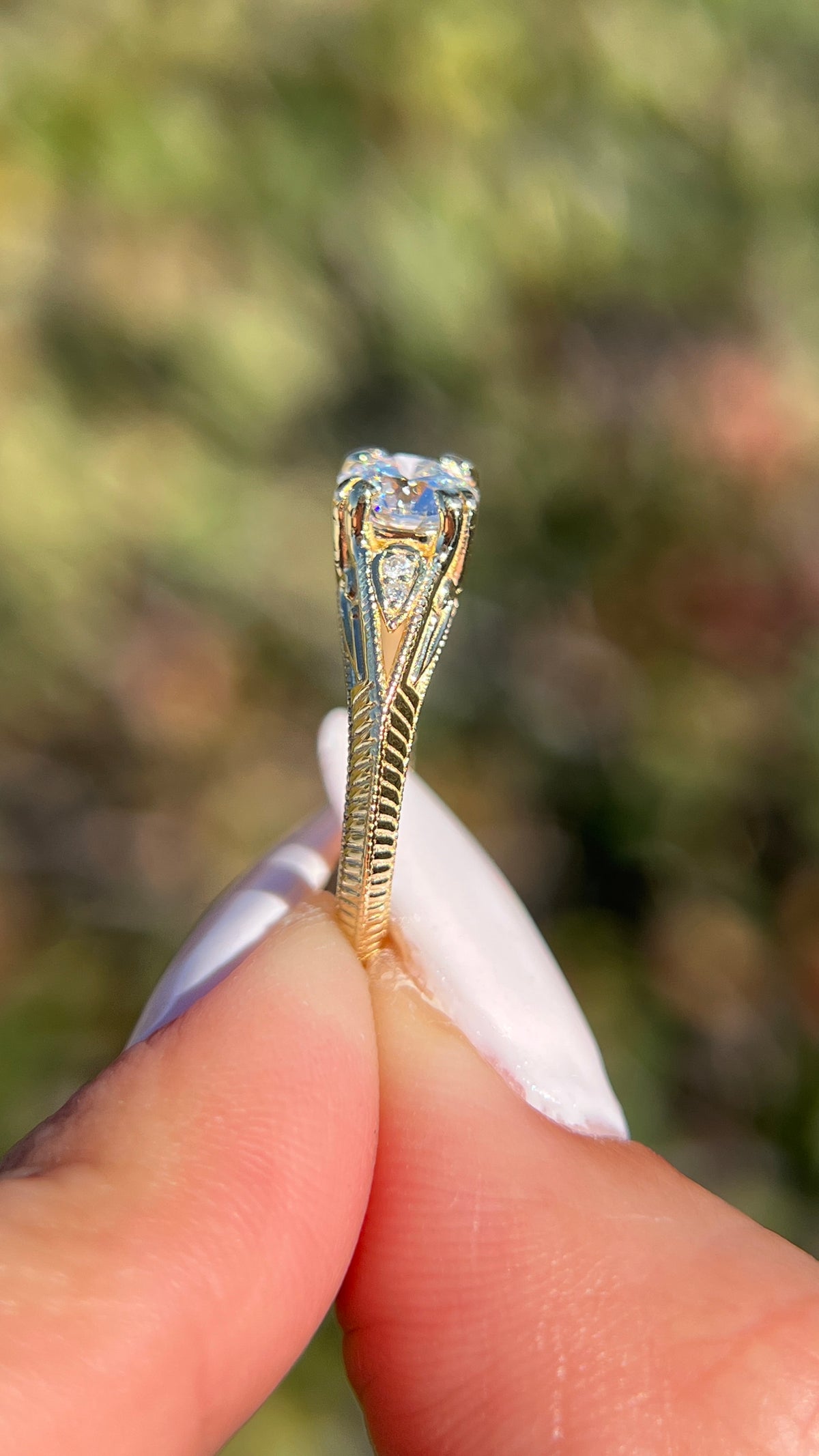 Rose 0.70ct E-SI1 Round Cut Lab Grown Diamond Engagement Ring 14K Gold