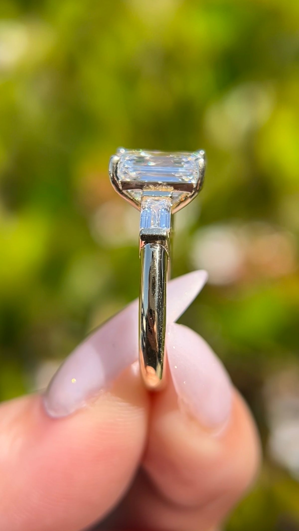 Everly 3.58ct E-VS1 Emerald Cut Lab Grown Diamond Engagement Ring 14K Gold