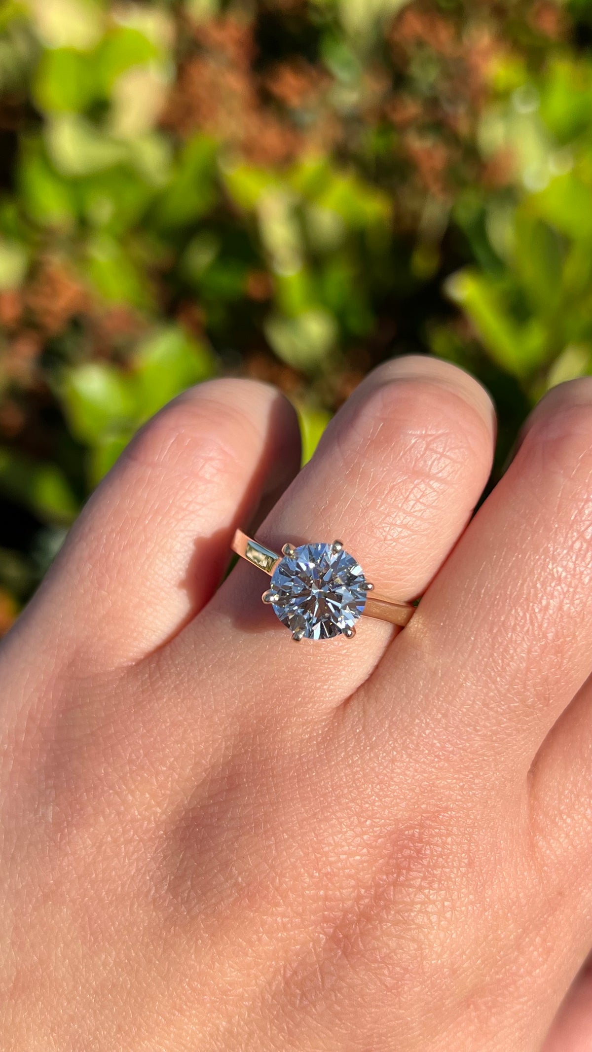 Ashlee 3.01ct E-VS1 Round Cut Lab Grown Diamond Engagement Ring 14K Gold