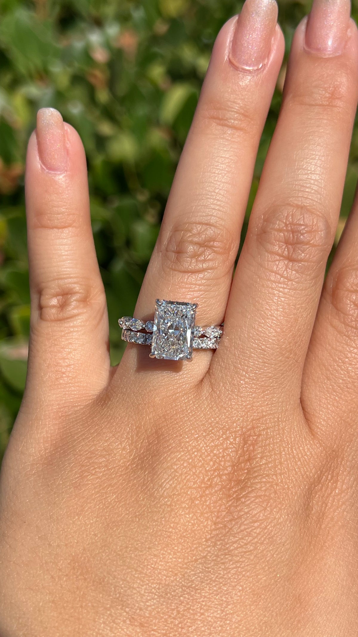 Mari 3.87ct E-VS1 Radiant Cut Lab Grown Diamond Engagement Ring 14K Gold