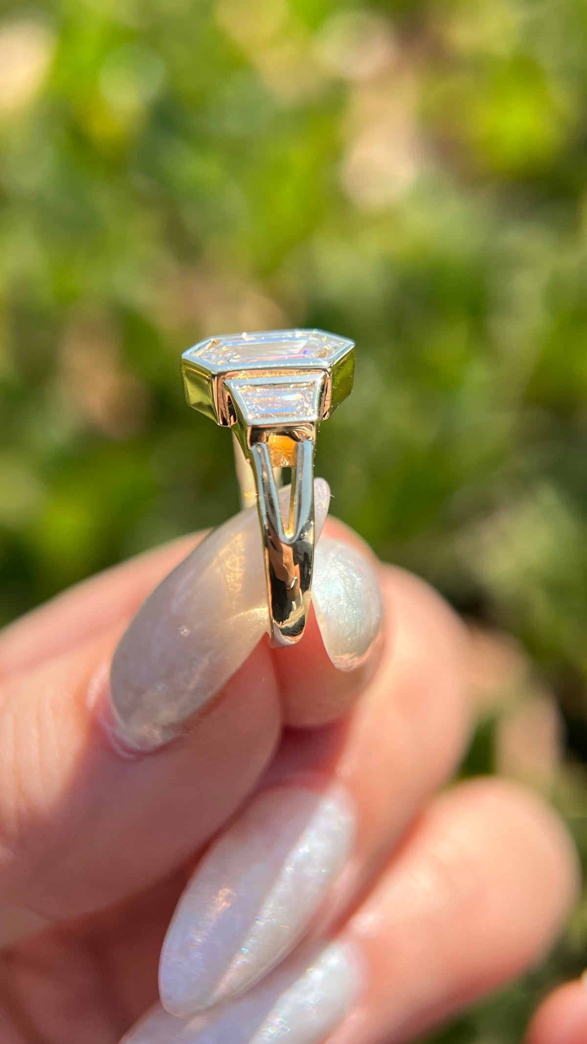 Hailey 1.57ct E-VVS2 Hexagon Cut Lab Grown Diamond Engagement Ring 14K Gold