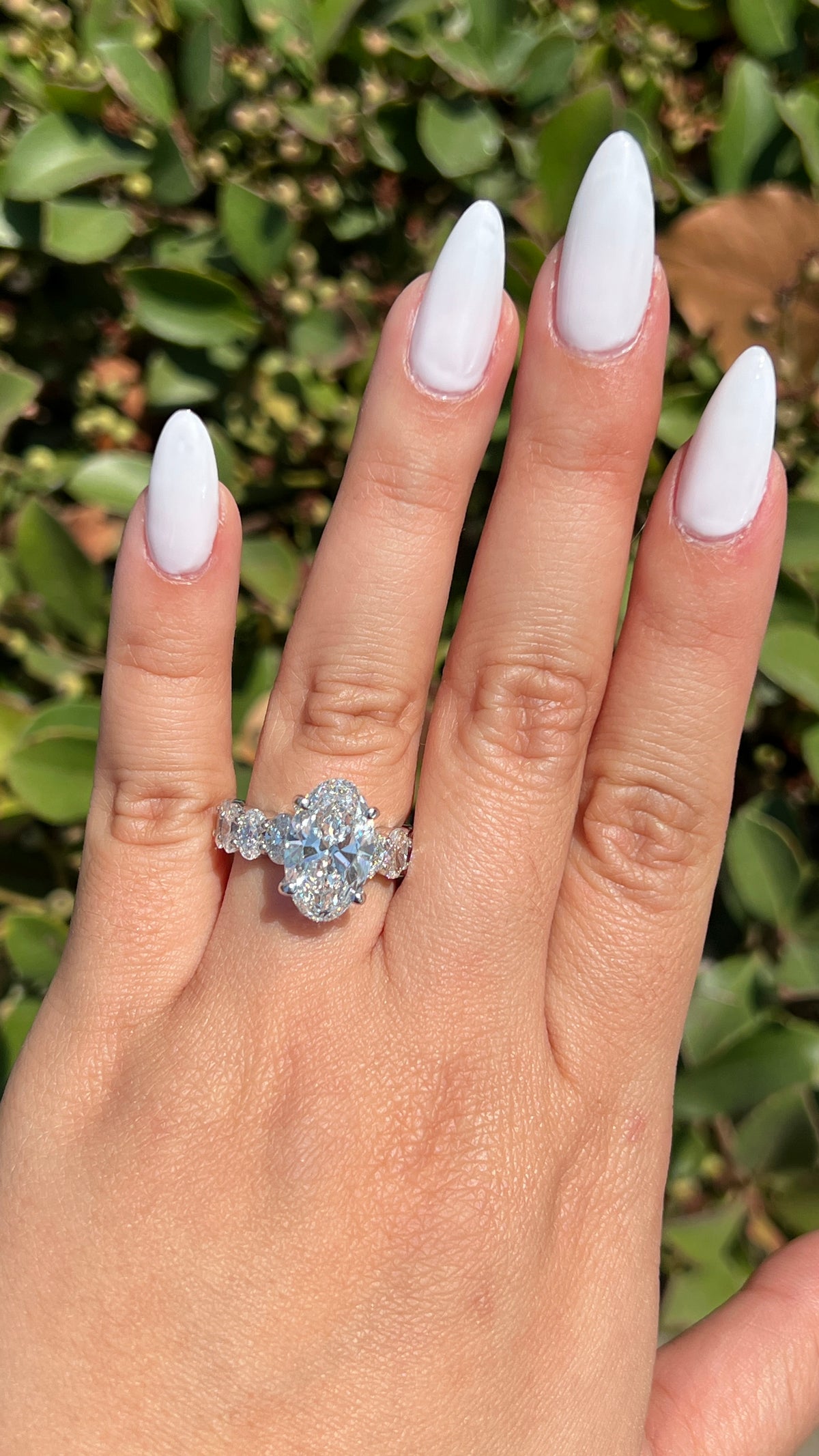 Olivia 4.70ct E-VS1 Oval Cut Lab Grown Diamond Engagement Ring 14K Gold