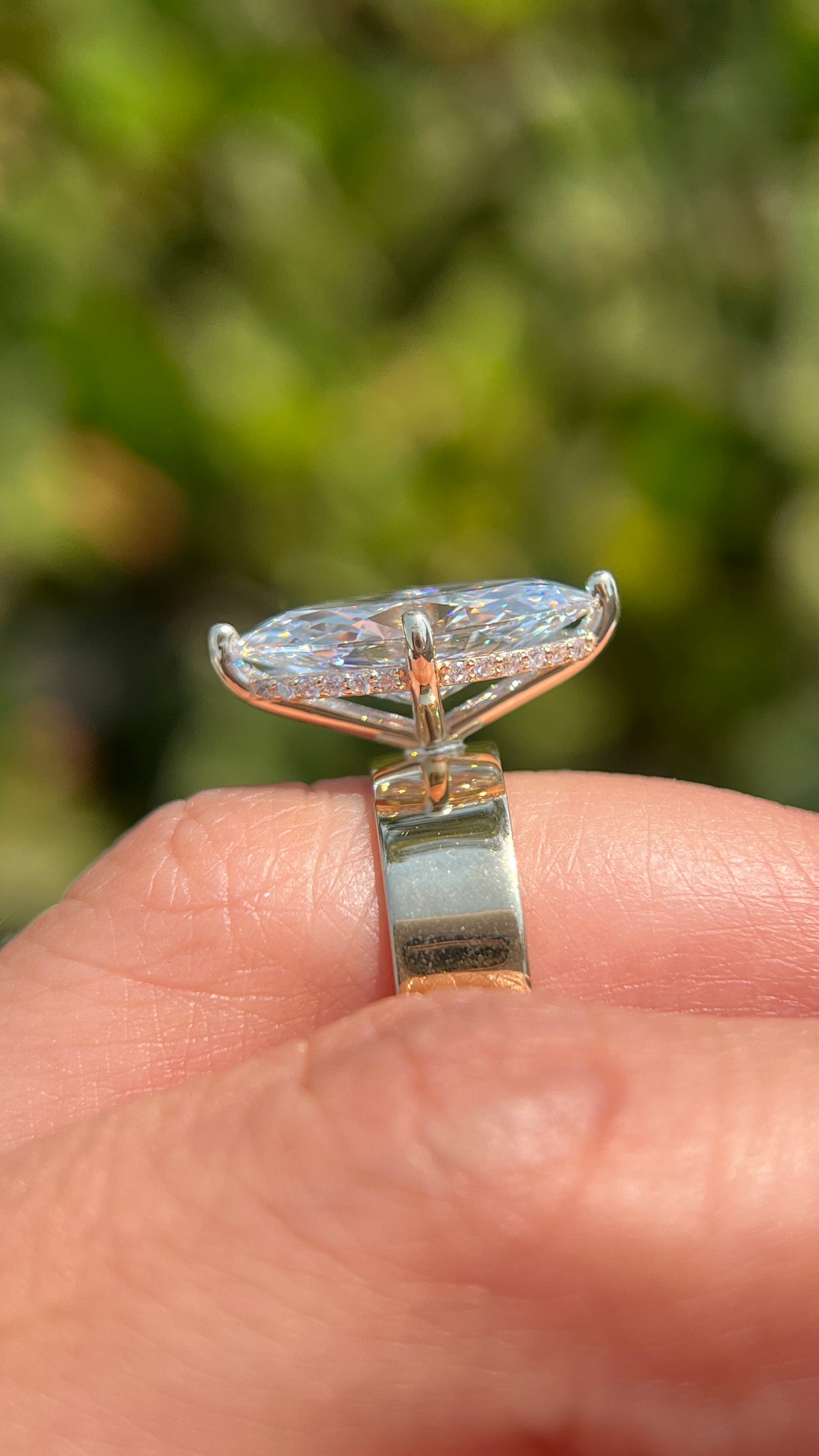 LG294 Andrea 3.54ct E-VVS2 Marquise Cut Lab Grown Diamond Engagement Ring 14K Gold