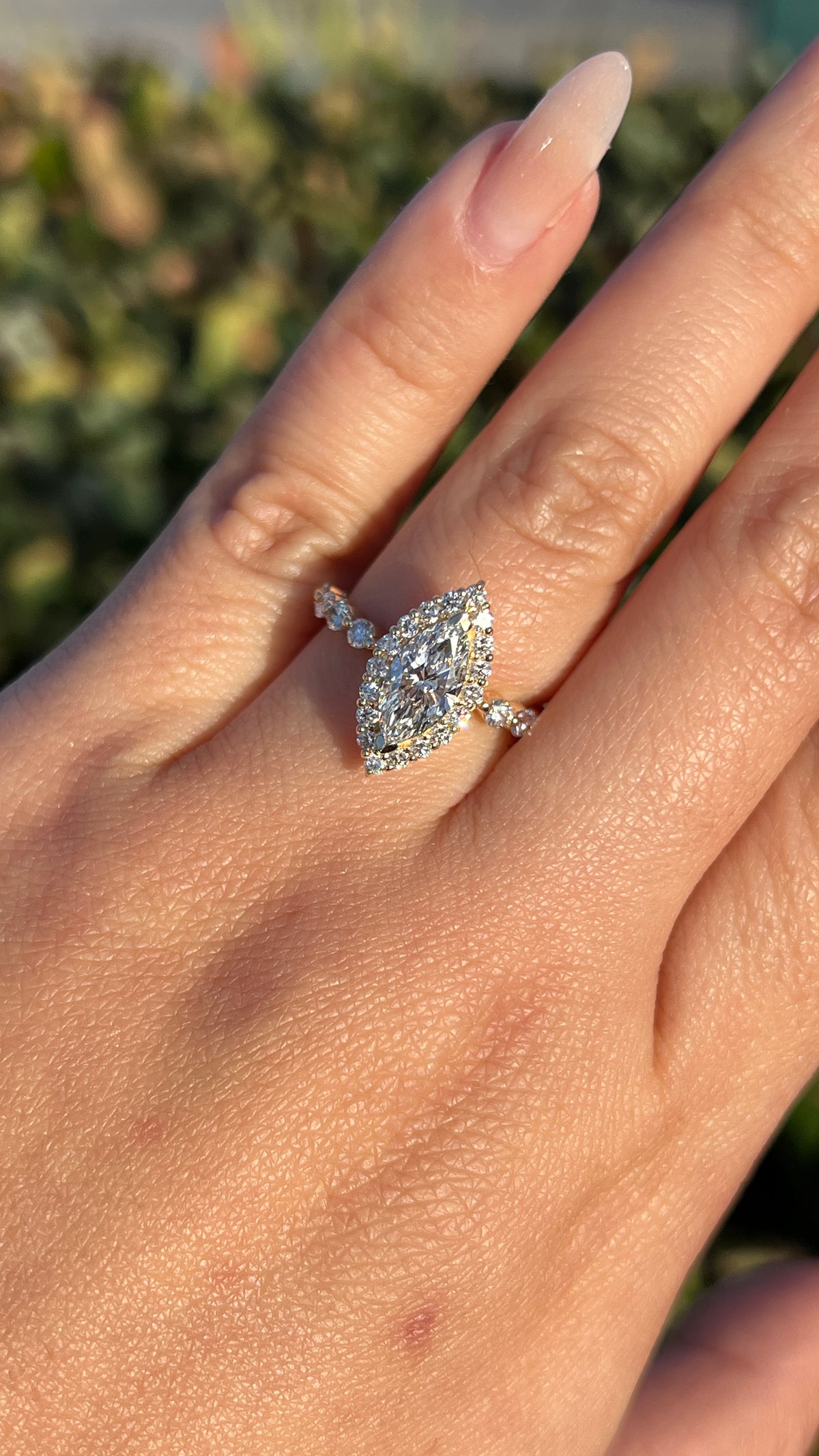 Isa 1.04ct E-VS1 Marquise Cut Lab Grown Diamond Engagement Ring 14K Gold