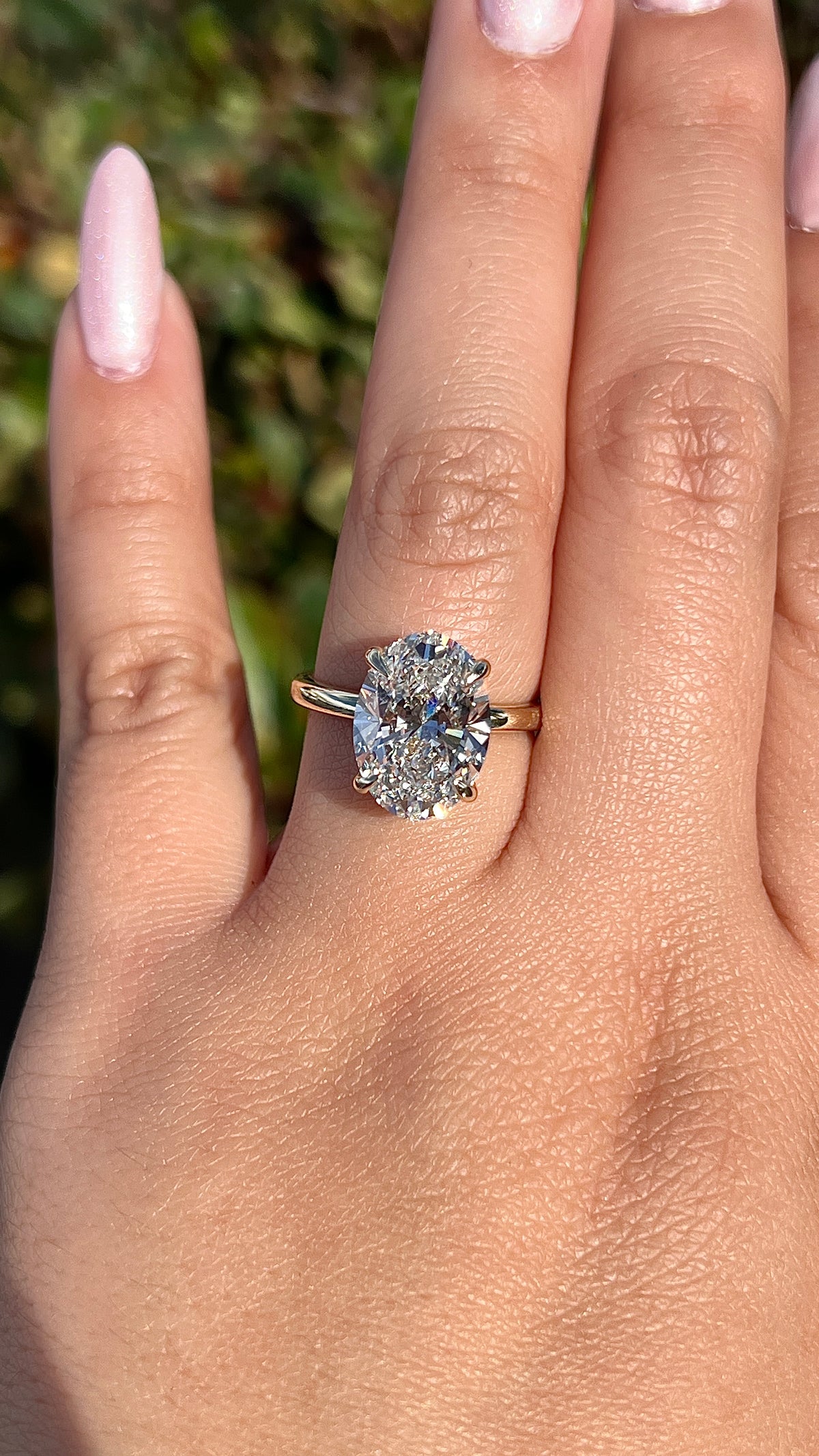 Sandy 5.03ct F-VS1 Oval Cut Lab Grown Diamond Engagement Ring 14K Gold