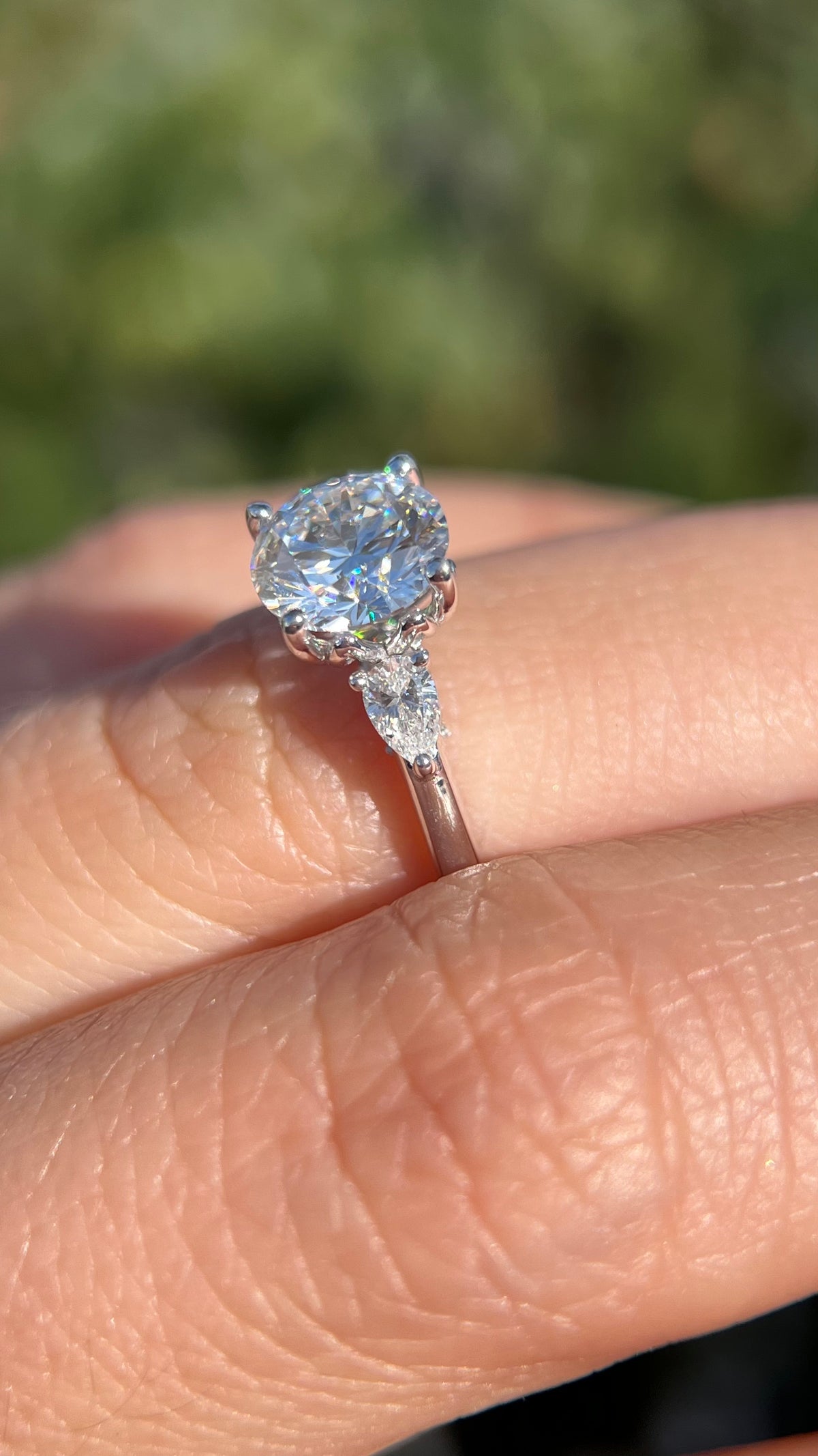 Polly 1.58ct E-VS1 Round Cut Lab Grown Diamond Engagement Ring 14K Gold