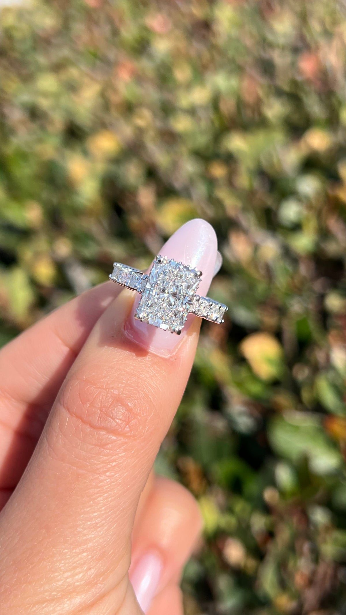 Camille 3.87ct E-VS1 Radiant Cut Lab Grown Diamond Engagement Ring 14K Gold