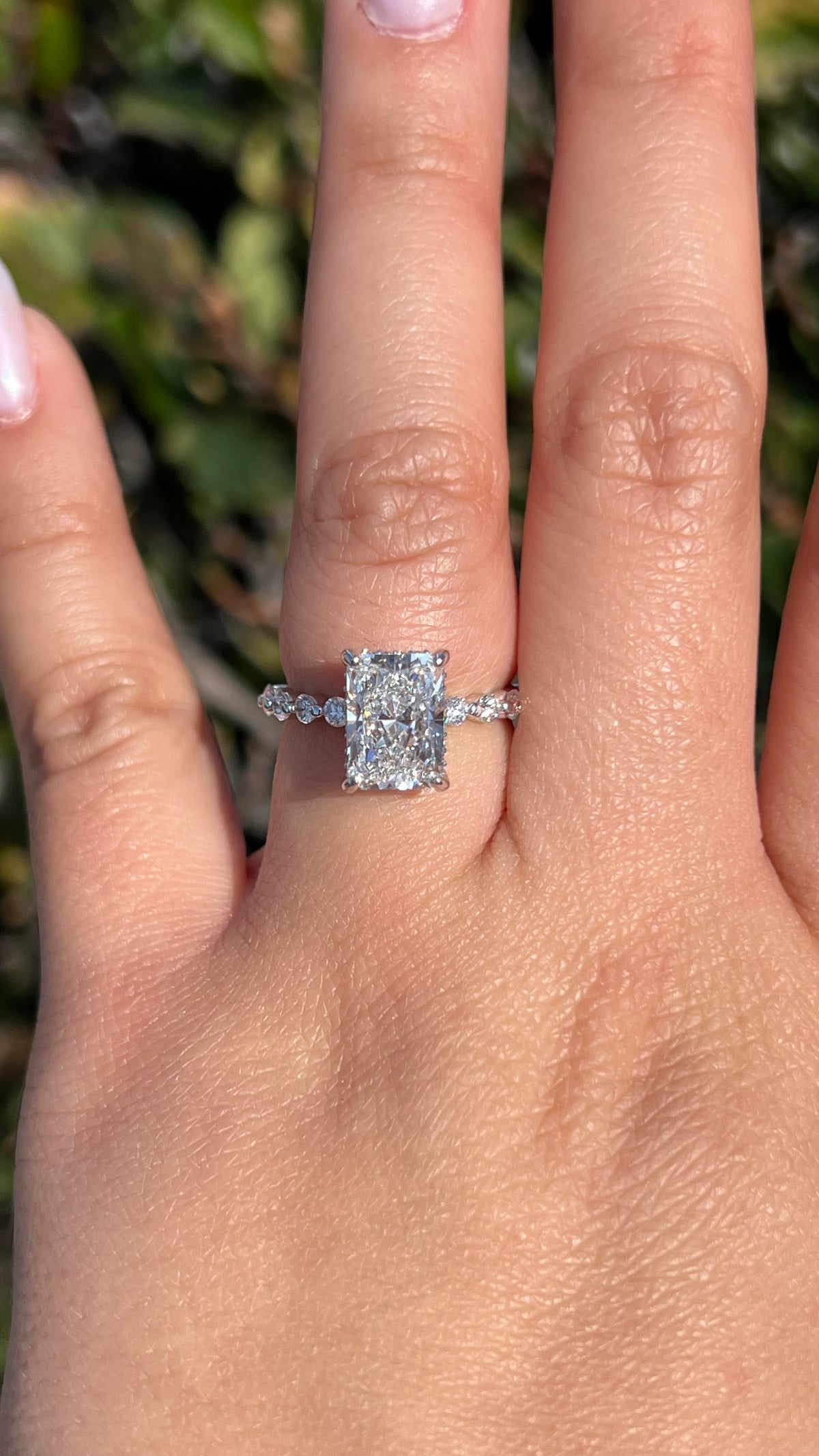 Imani 2.92ct F-VS1 Radiant Cut Lab Grown Diamond Engagement Ring 14K Gold