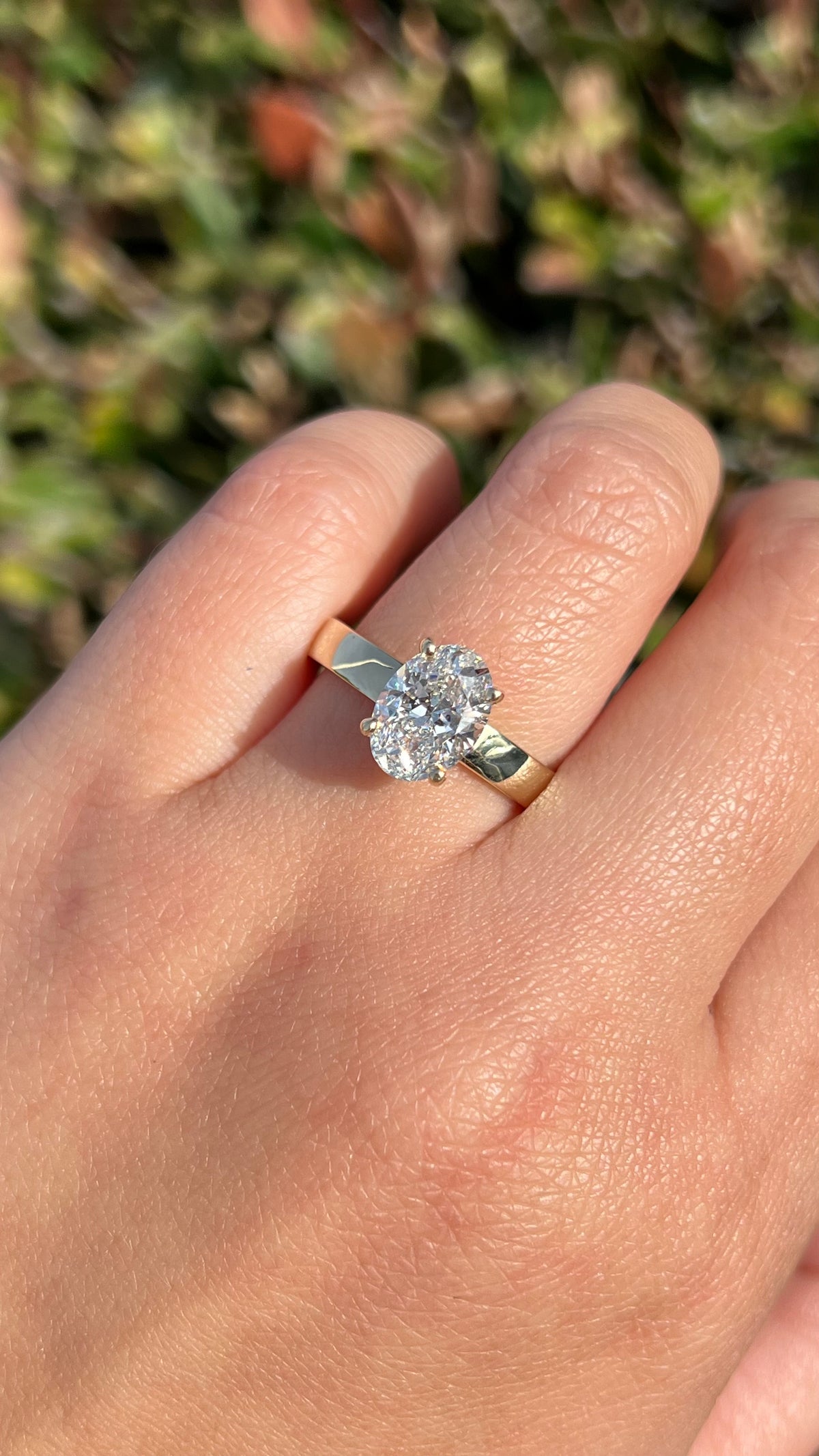 Andrea 1.91ct E-VS1 Oval Cut Lab Grown Diamond Engagement Ring 14K Gold