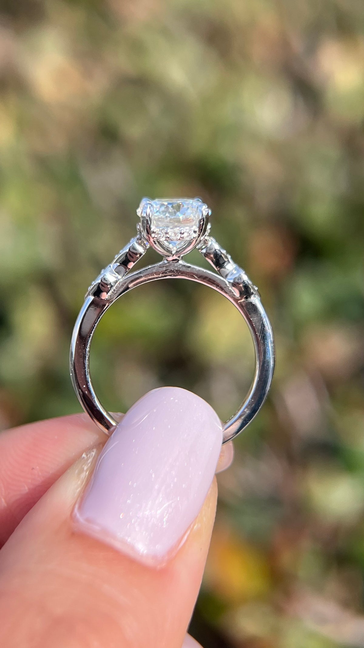 Paige 1.58ct E-VS1 Round Cut Lab Grown Diamond Engagement Ring 14K Gold