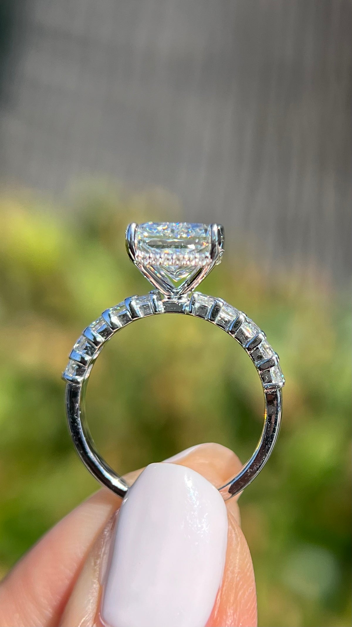 Reyna 4.09ct E-VS1 Radiant Cut Lab Grown Diamond Engagement Ring 14K Gold