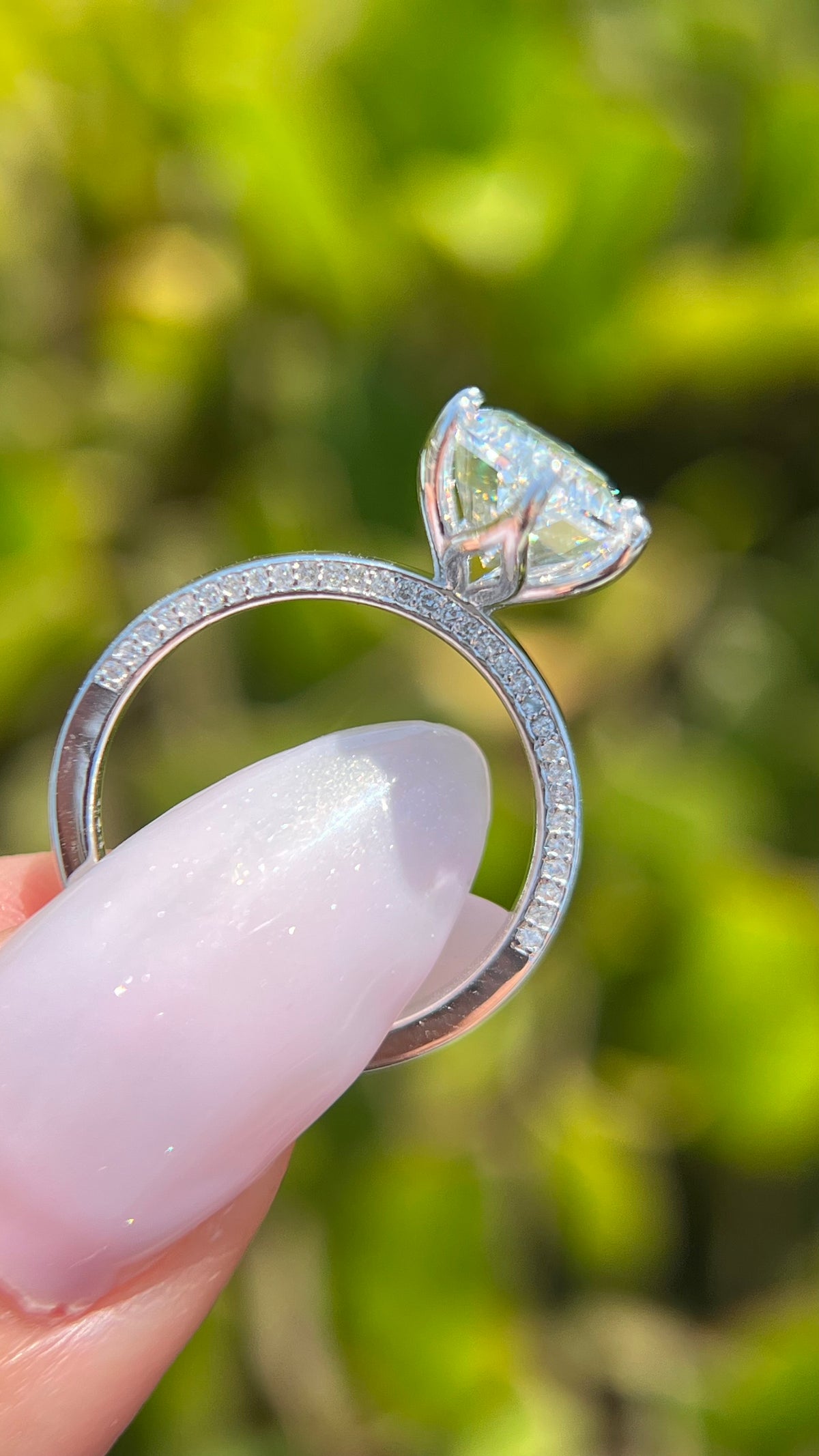 Angie 4.30ct E-VS1 Hexagon Cut Lab Grown Diamond Engagement Ring 14K Gold