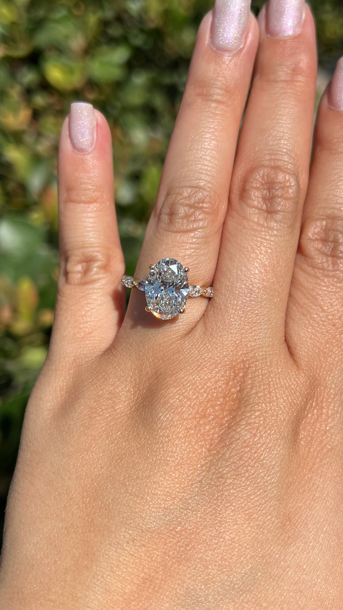 Mandy 4.10ct E-VS1 Oval Cut Lab Grown Diamond Engagement Ring 14K Gold