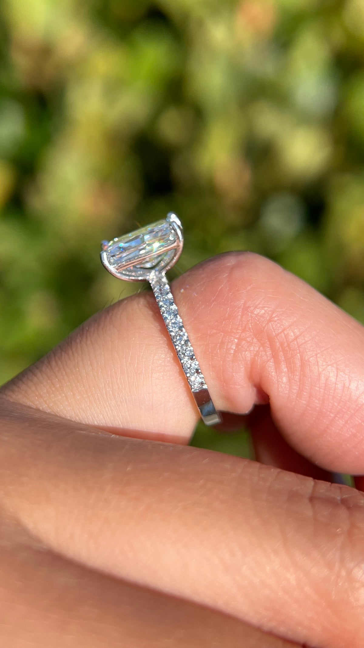 Jada 2.55ct E-VS1 Radiant Cut Lab Grown Diamond Engagement Ring 14K