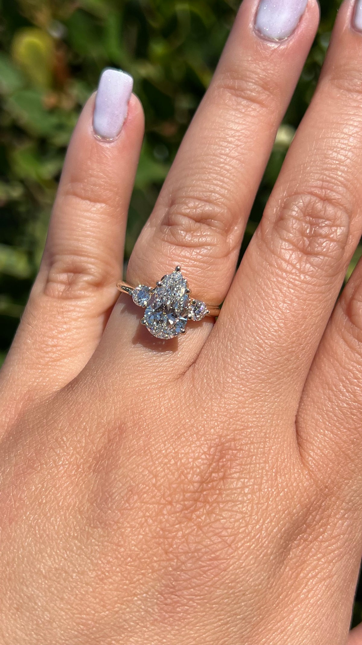 Ollie 2.07ct E-VS1 Pear Cut Lab Grown Diamond Engagement Ring 14K Gold