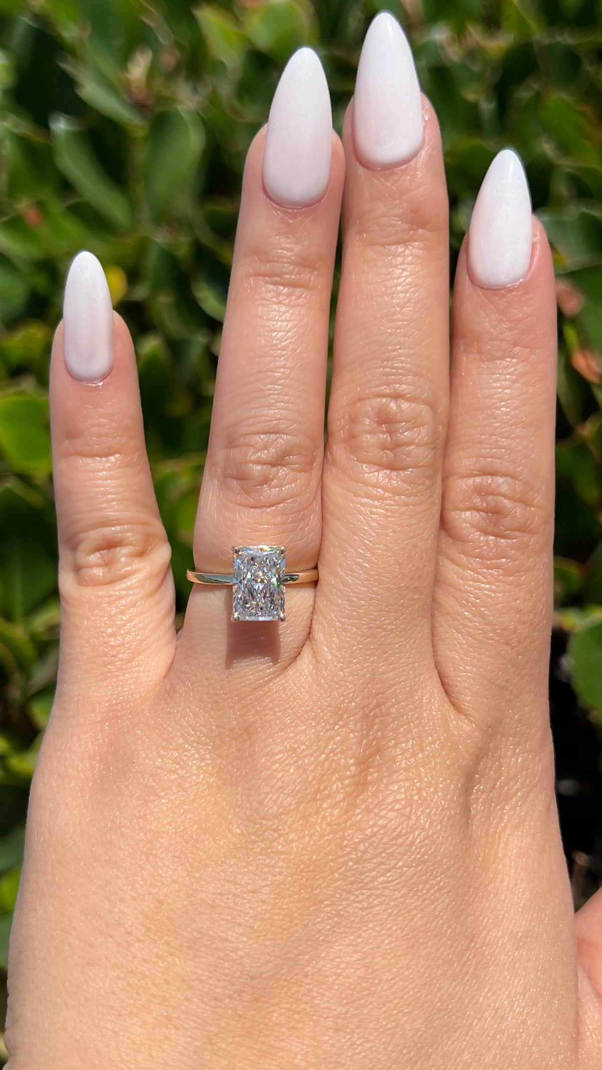 Evie 2.92ct F-VS1 Radiant Cut Lab Grown Diamond Engagement Ring 14K Gold