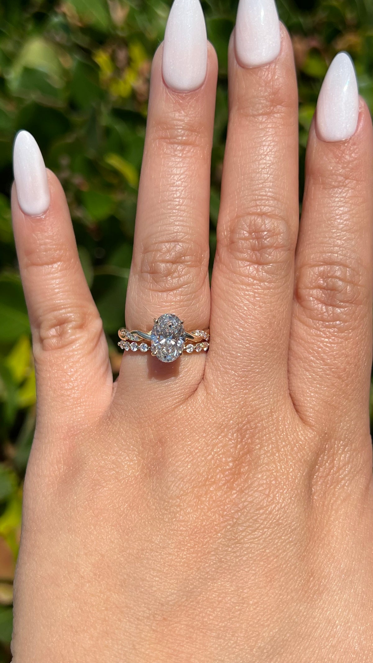 Lexi 1.91ct E-VS1 Oval Cut Lab Grown Diamond Engagement Ring 14K Gold