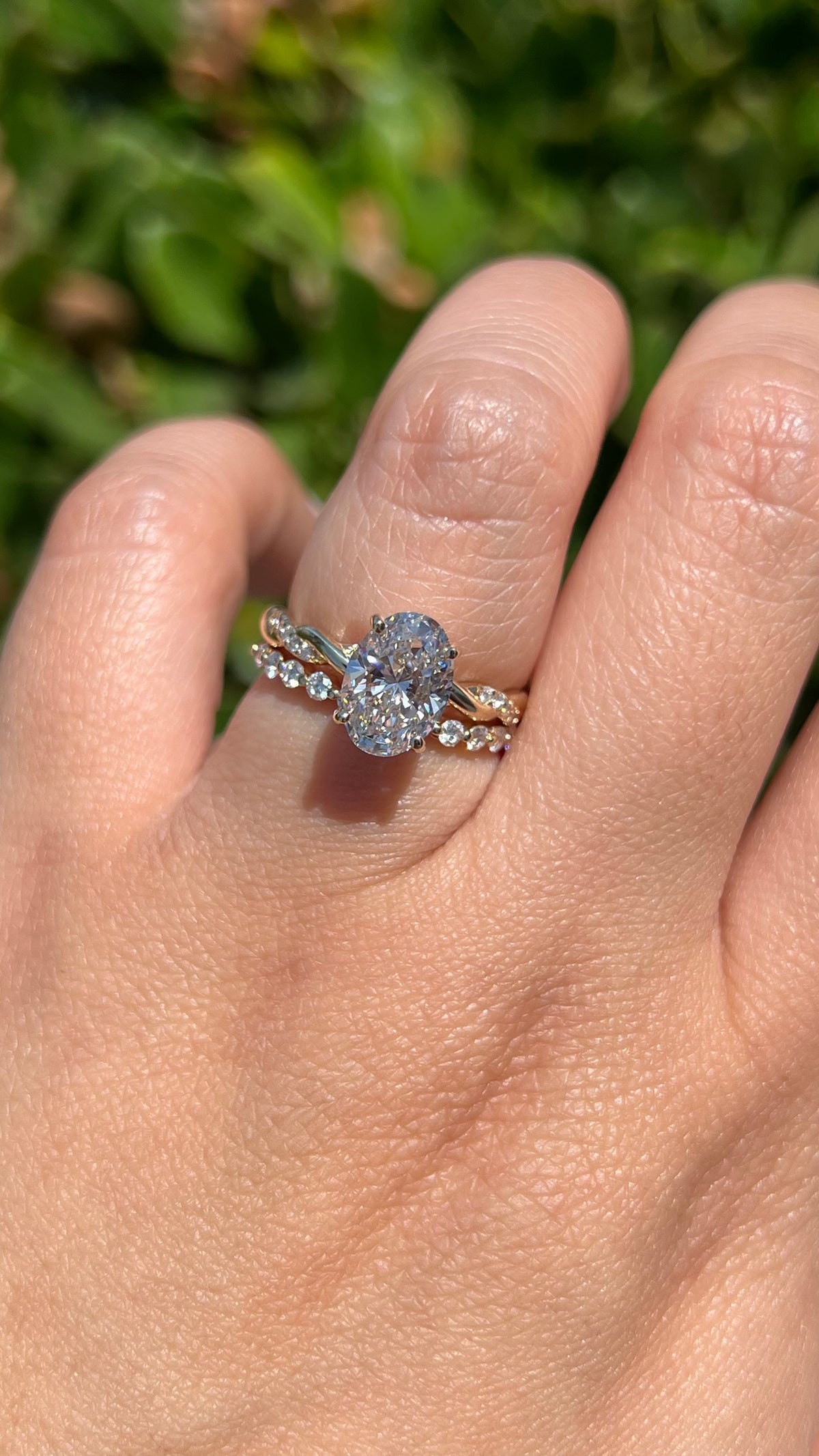 Lexi 1.91ct E-VS1 Oval Cut Lab Grown Diamond Engagement Ring 14K Gold