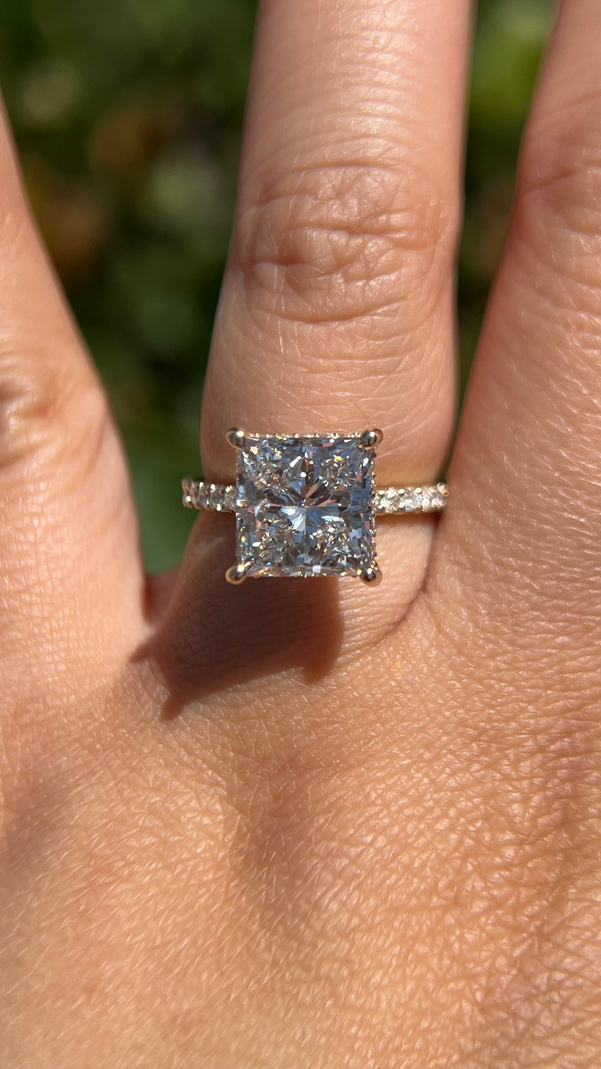 Jada 3.84ct F-VS1 Princess Lab Diamond Engagement Ring 14K Gold